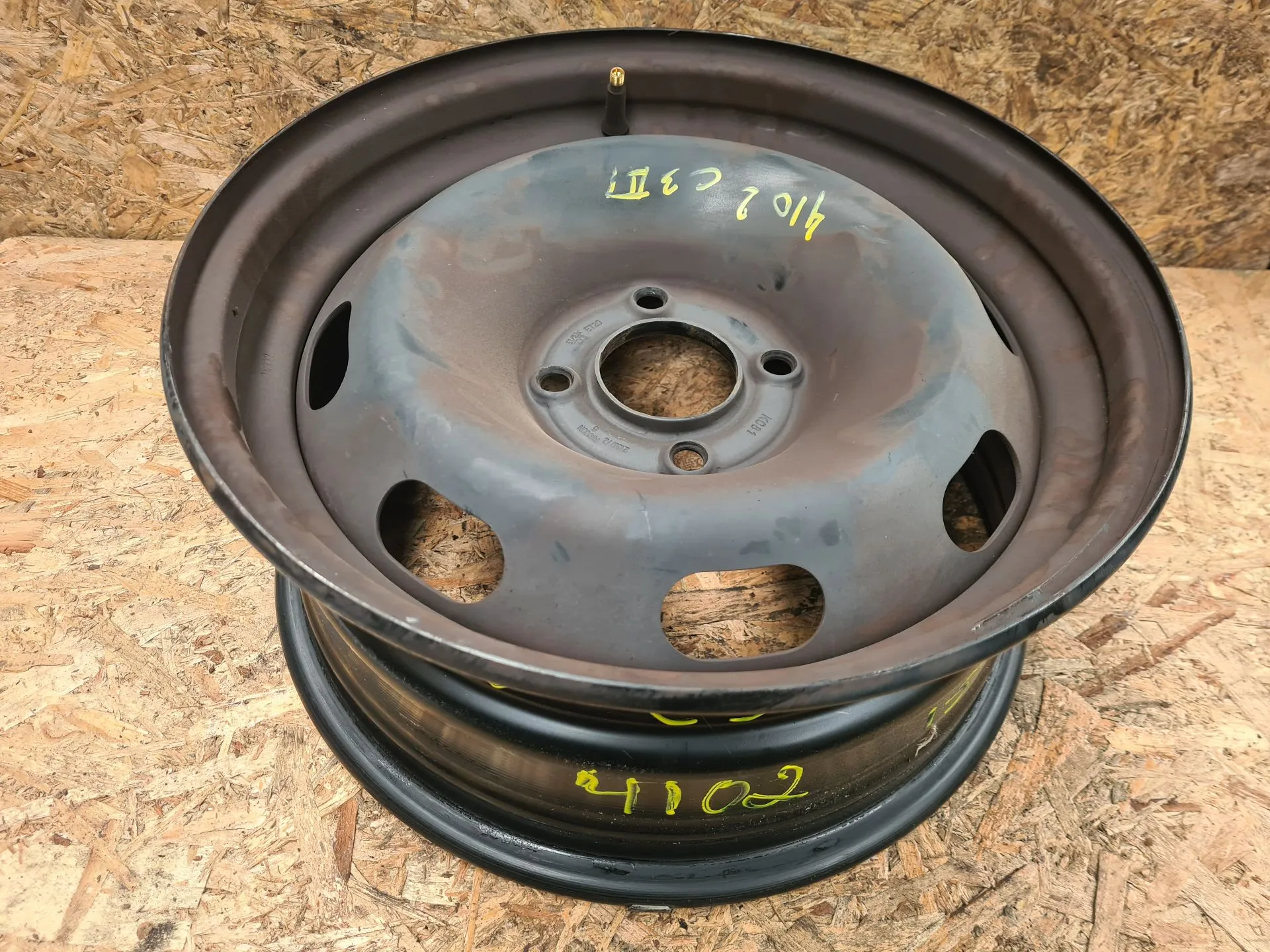 Left front Rim CITROËN C3 III (SX)