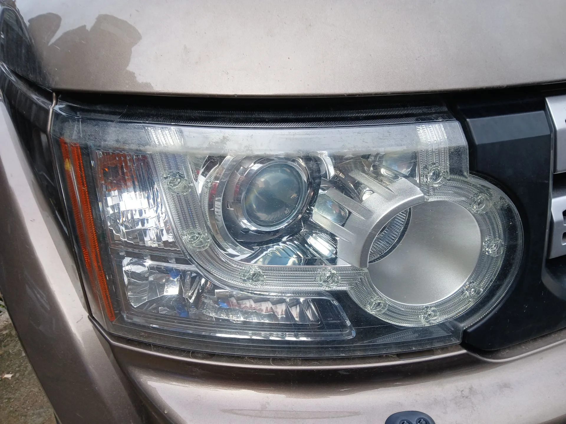 Frente Completa LAND ROVER Discovery IV (L319) Imagem-17