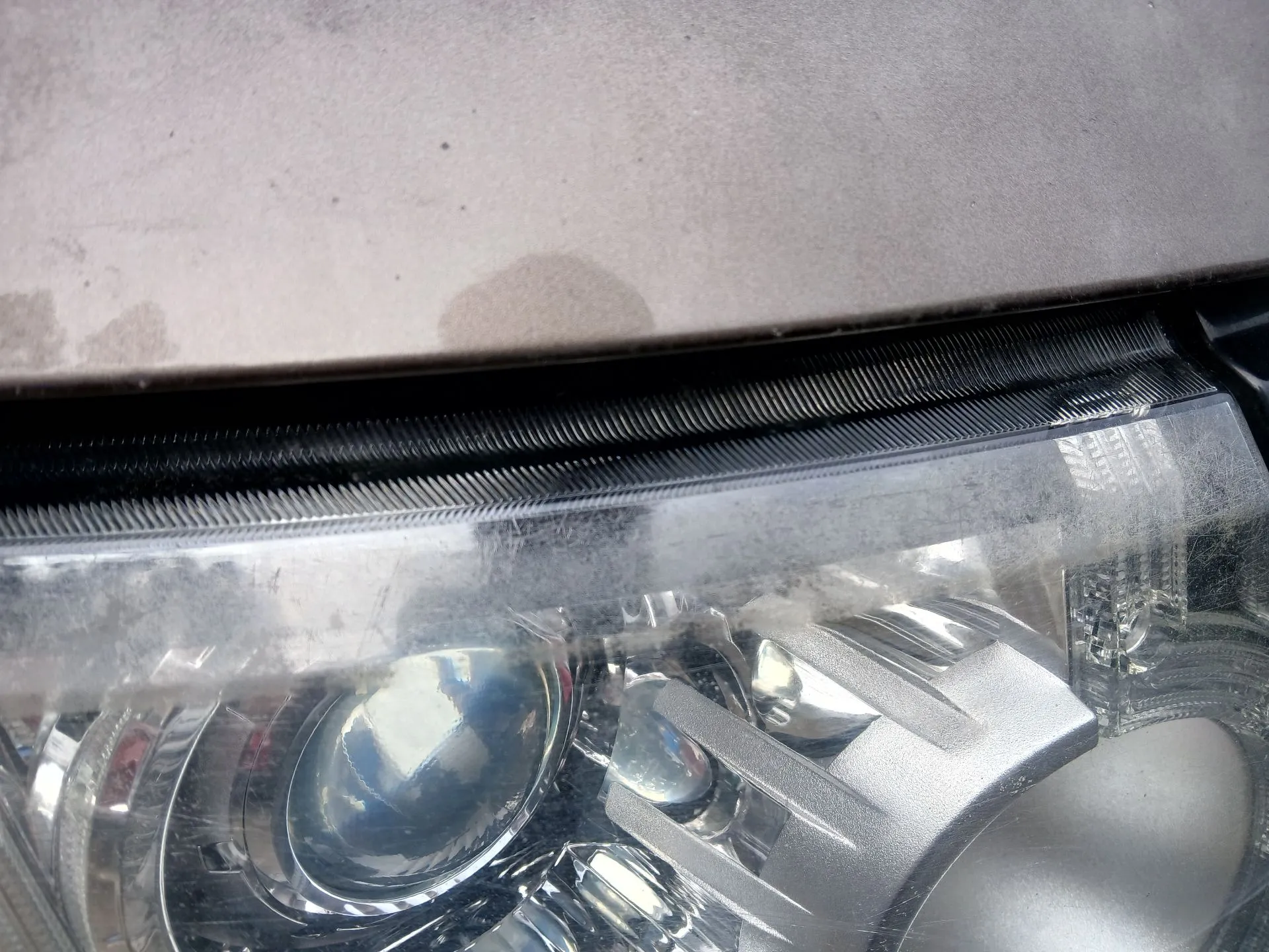 Frente Completa LAND ROVER Discovery IV (L319) Imagem-19