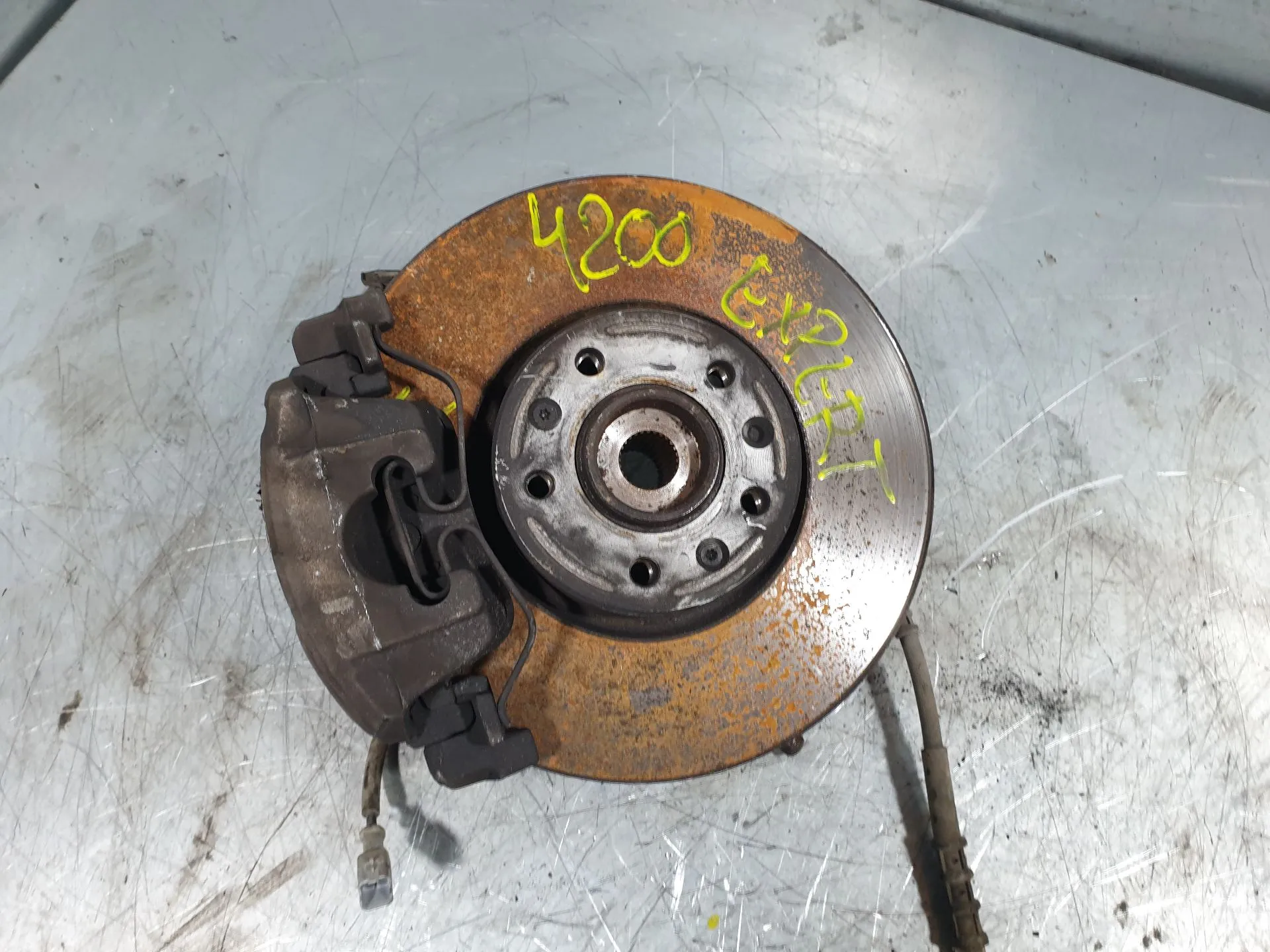 Fusello anteriore sinistro PEUGEOT Expert