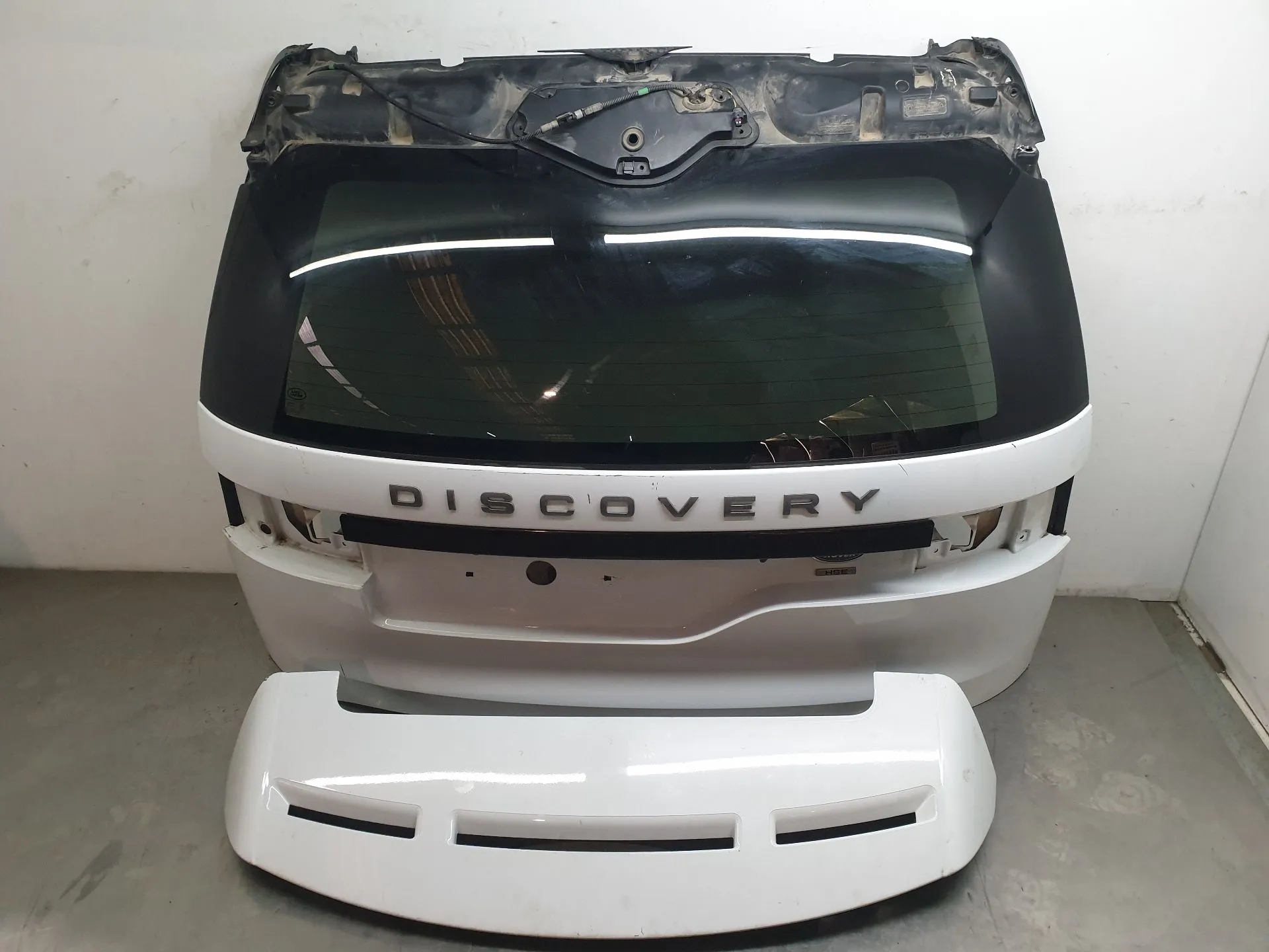 Portón trasero LAND ROVER Discovery V (L462)