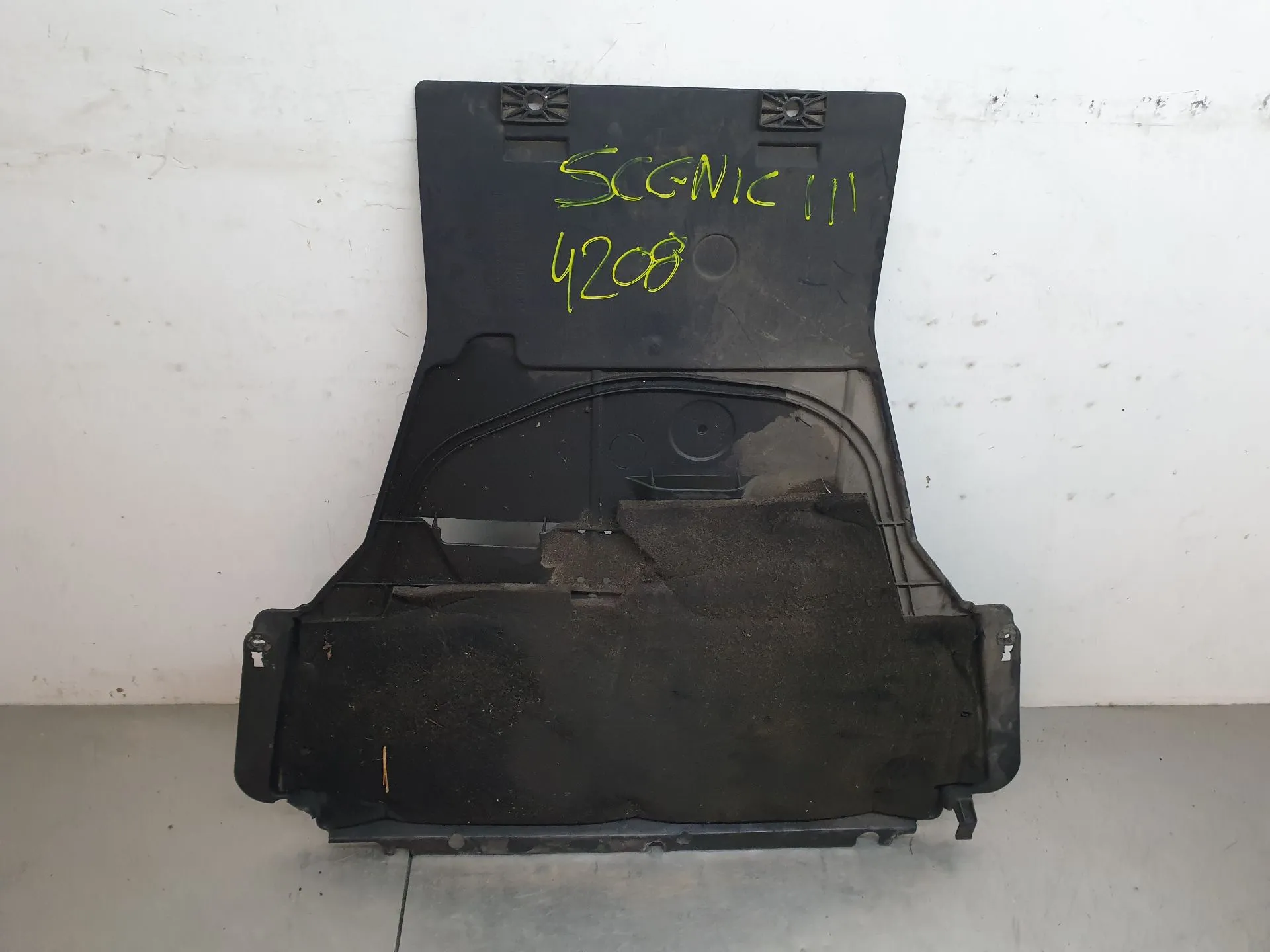 Blindagem inferior do motor RENAULT Grand Scénic III (JZ0/1_)