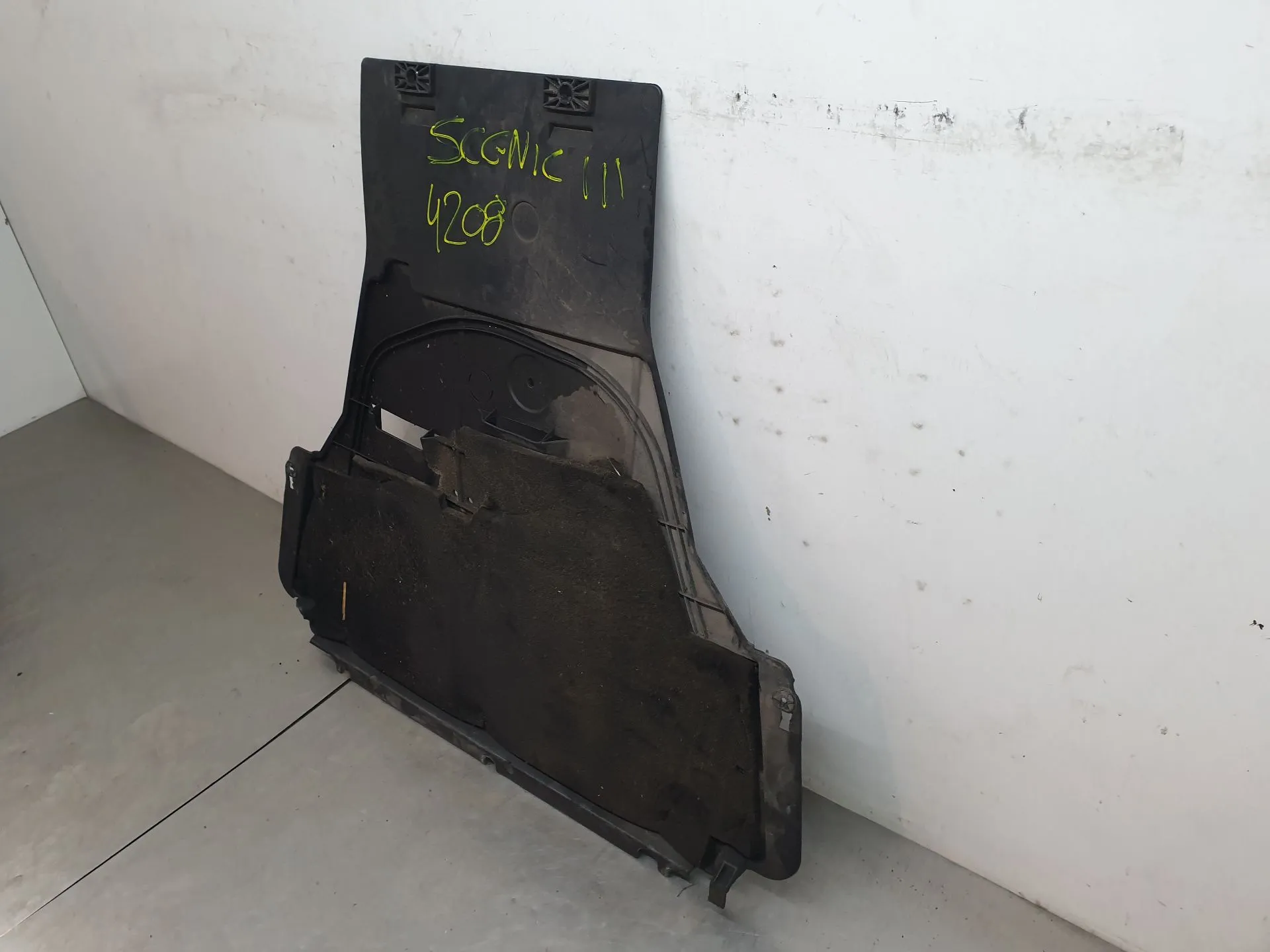 Blindaje inferior del motor RENAULT Grand Scénic III (JZ0/1_) Imagem-1