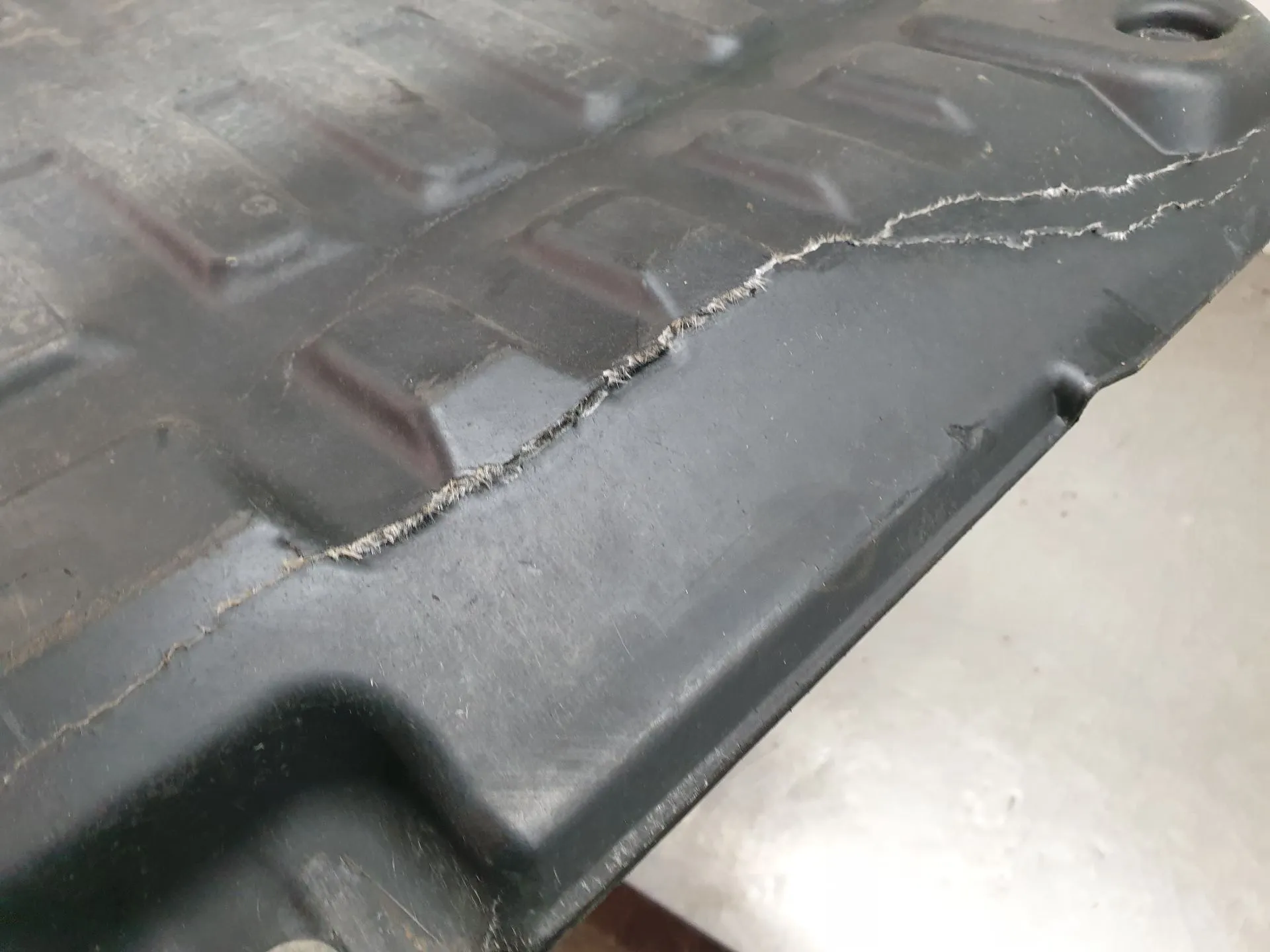 Engine underbody shielding LAND ROVER Range Rover Evoque (L538) Imagem-4