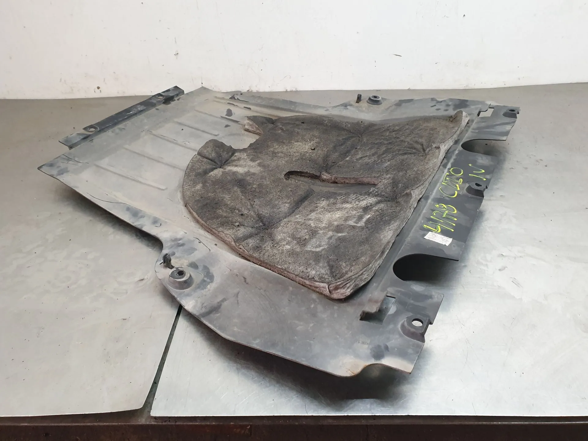 Protezione inferiore del motore RENAULT Clio IV Grandtour (KH_) Imagem-2