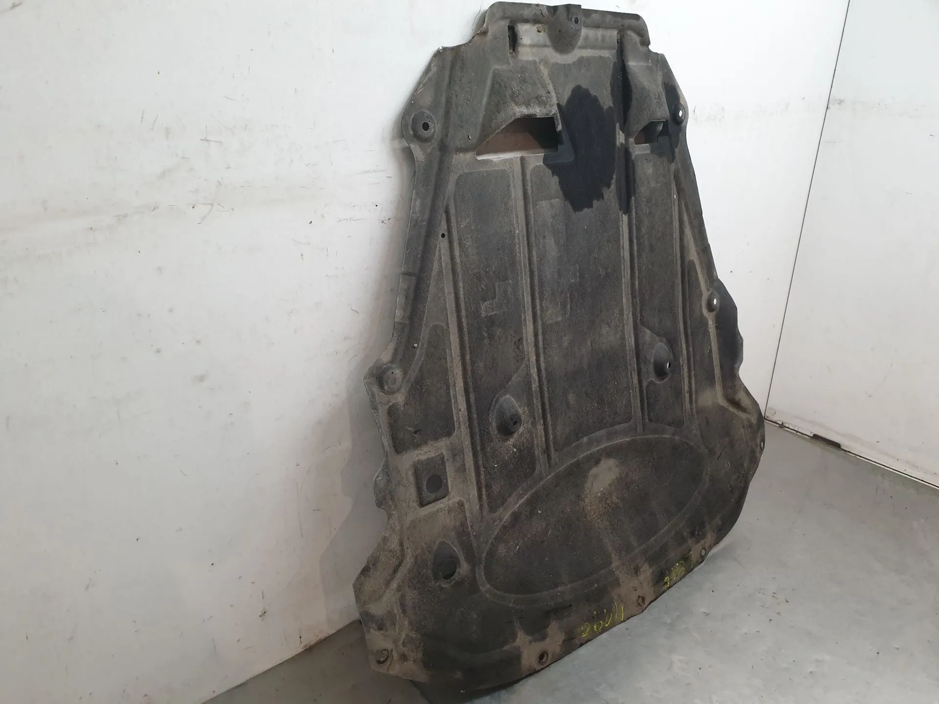 Engine underbody shielding NISSAN Leaf EV (ZE0) Imagem-2