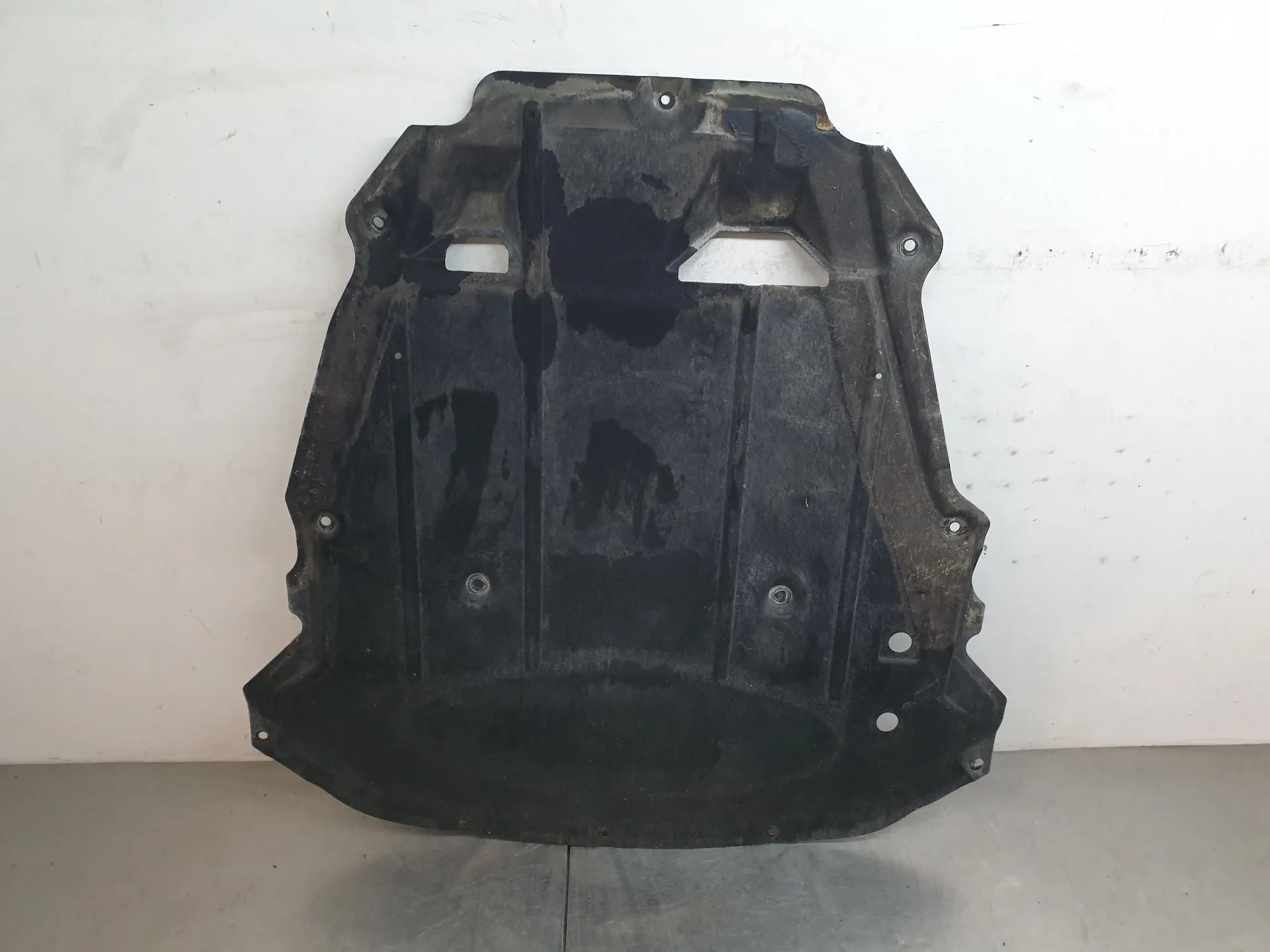 Engine underbody shielding NISSAN Leaf EV (ZE0) Imagem-3