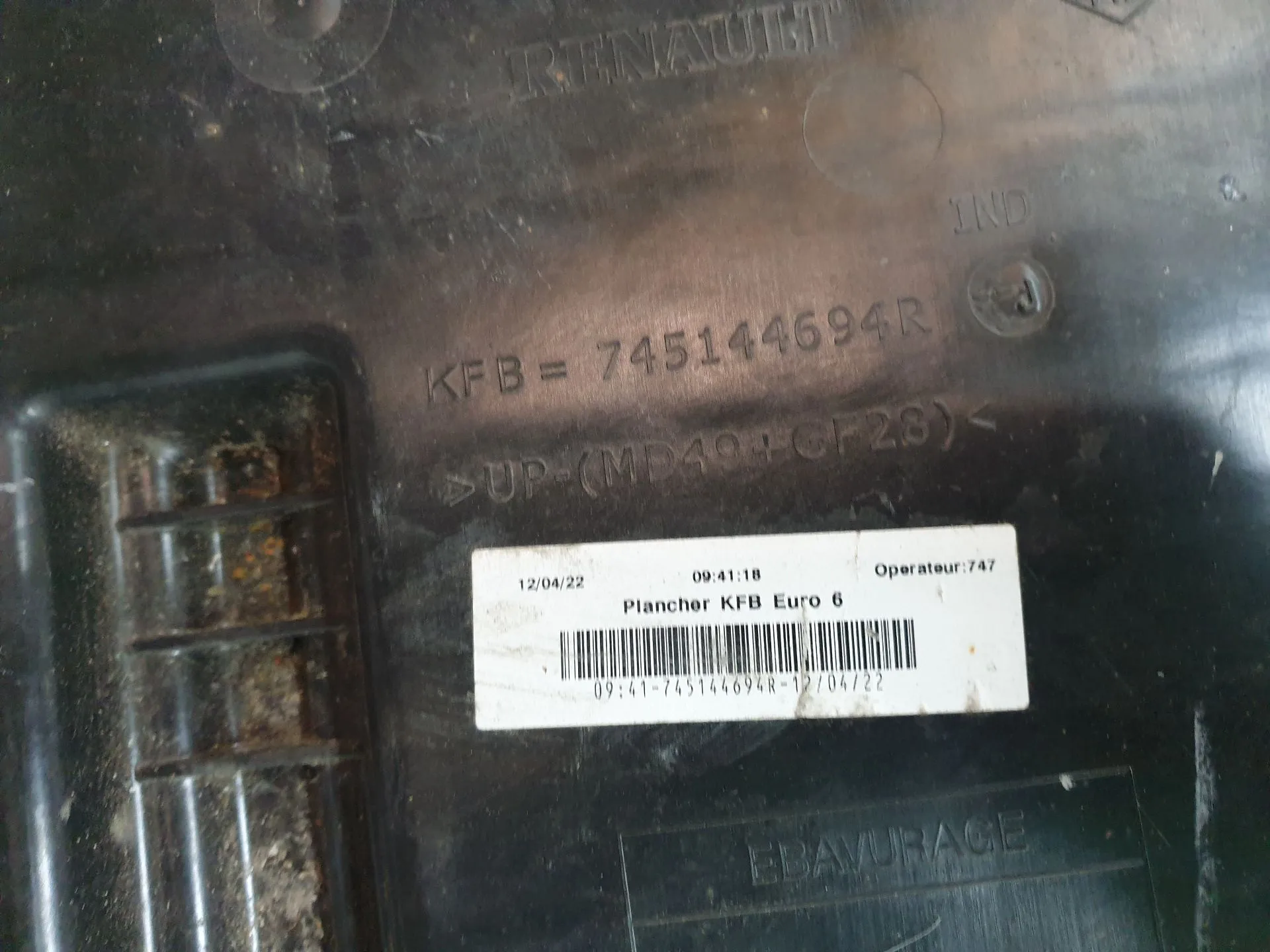 Portaruota di scorta RENAULT Megane IV Grandtour (K9A/M_) Imagem-4