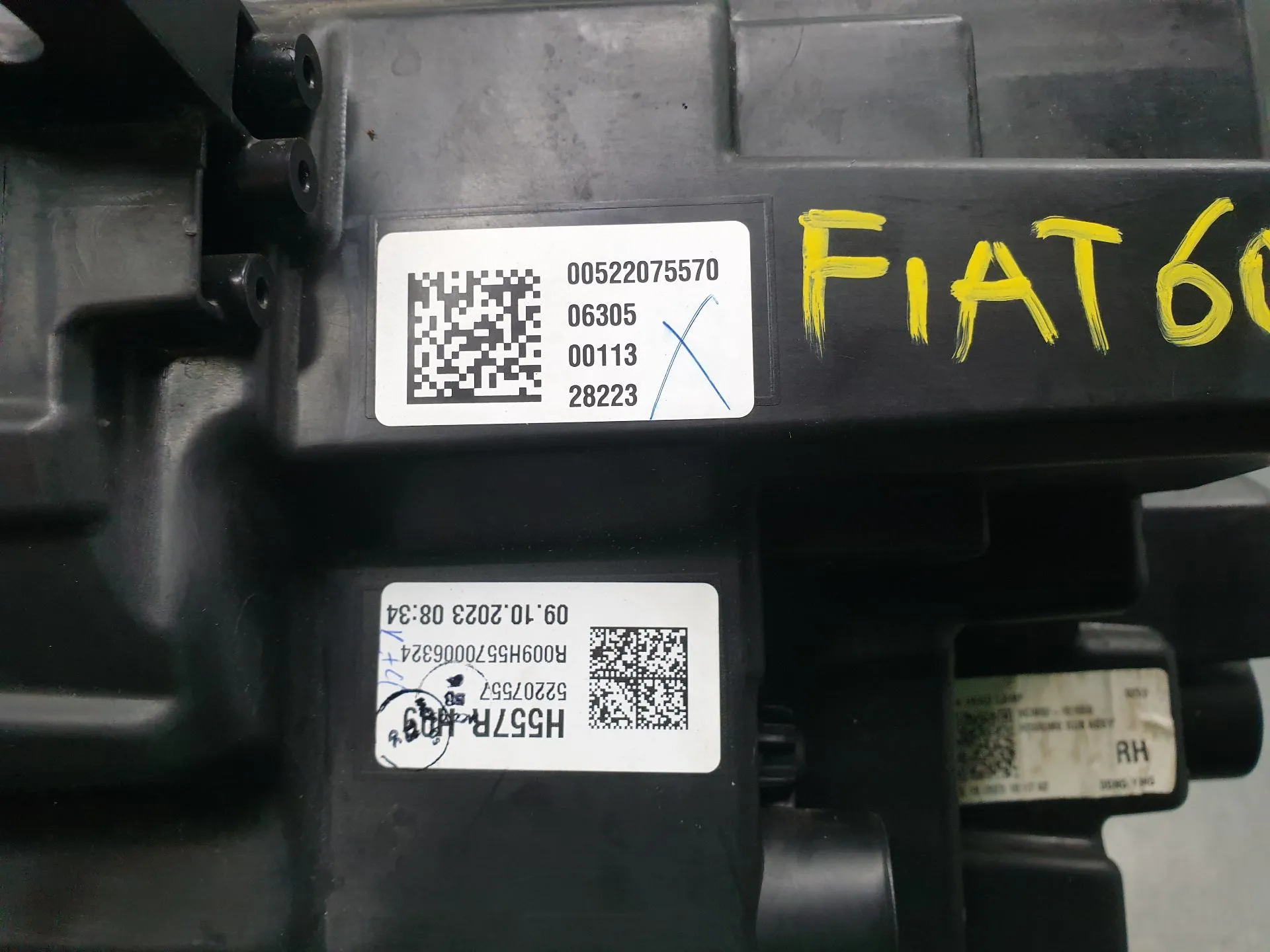 Phare avant Droit FIAT 600e Imagem-6