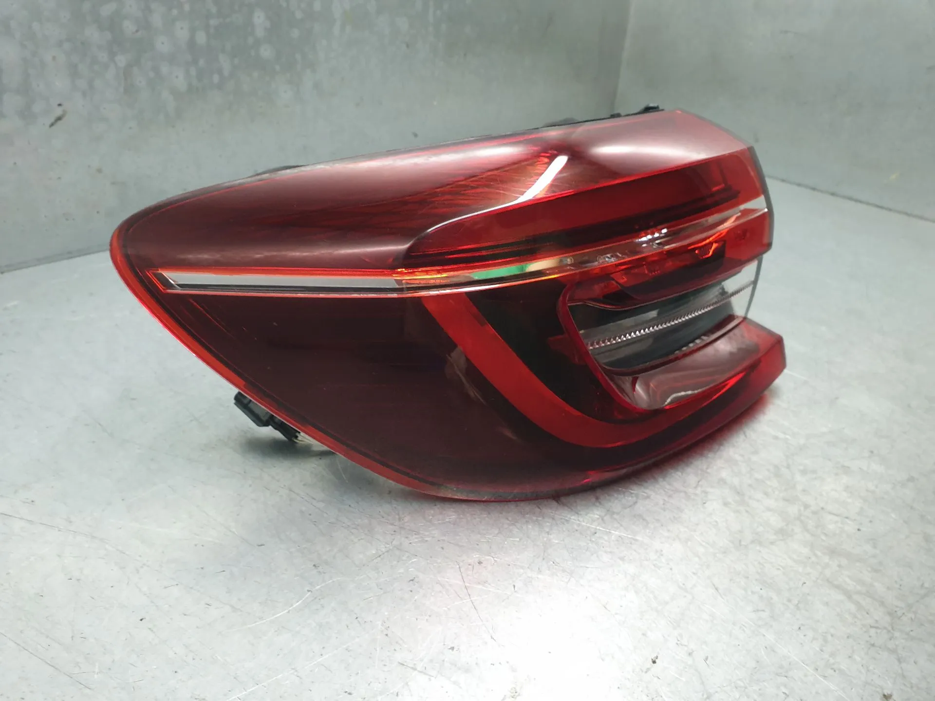 Feu arrière Gauche RENAULT Clio V (BF_) Imagem-1