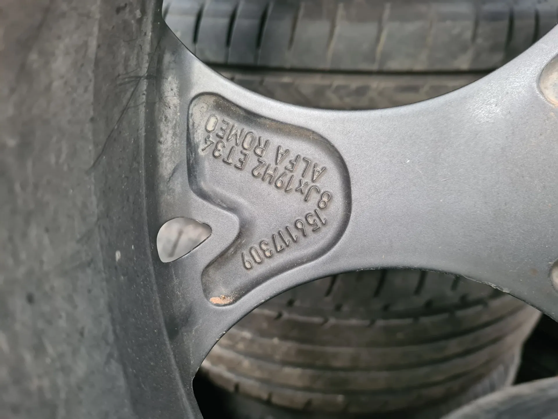 Cerchio Posteriore Sinistro ALFA ROMEO Stelvio (949_) Imagem-2