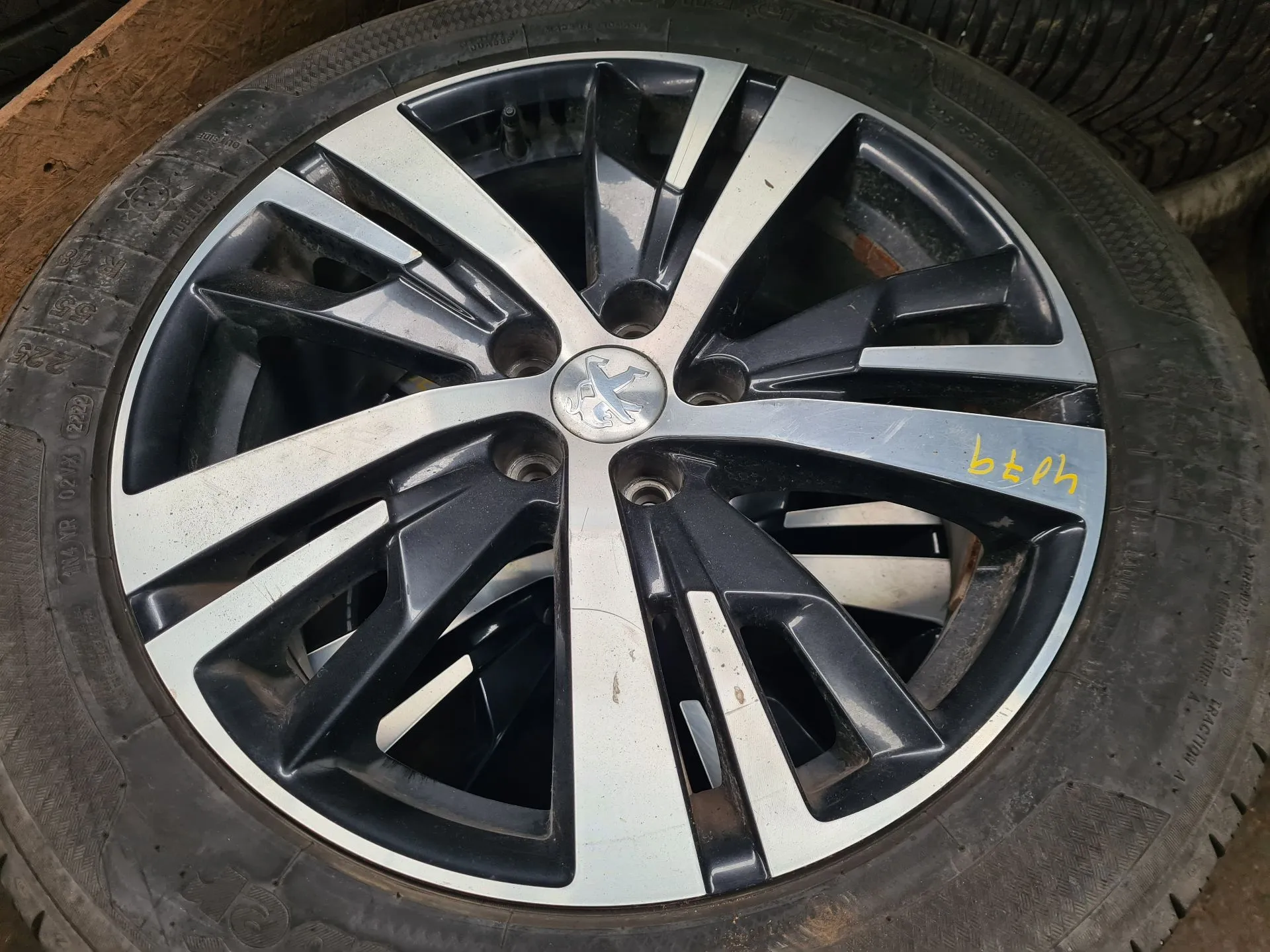 Conjunto de Jantes PEUGEOT 5008 II (M_) Imagem-3