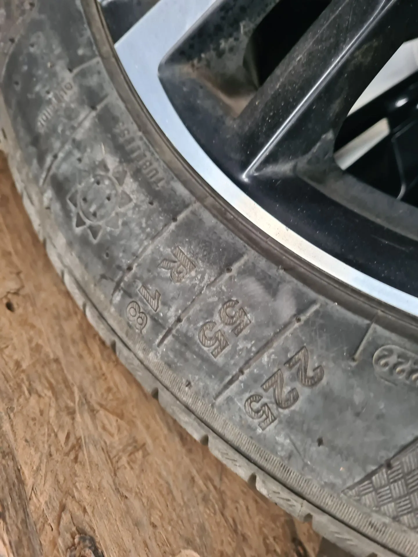 Wheel PEUGEOT 5008 II (M_) Imagem-1