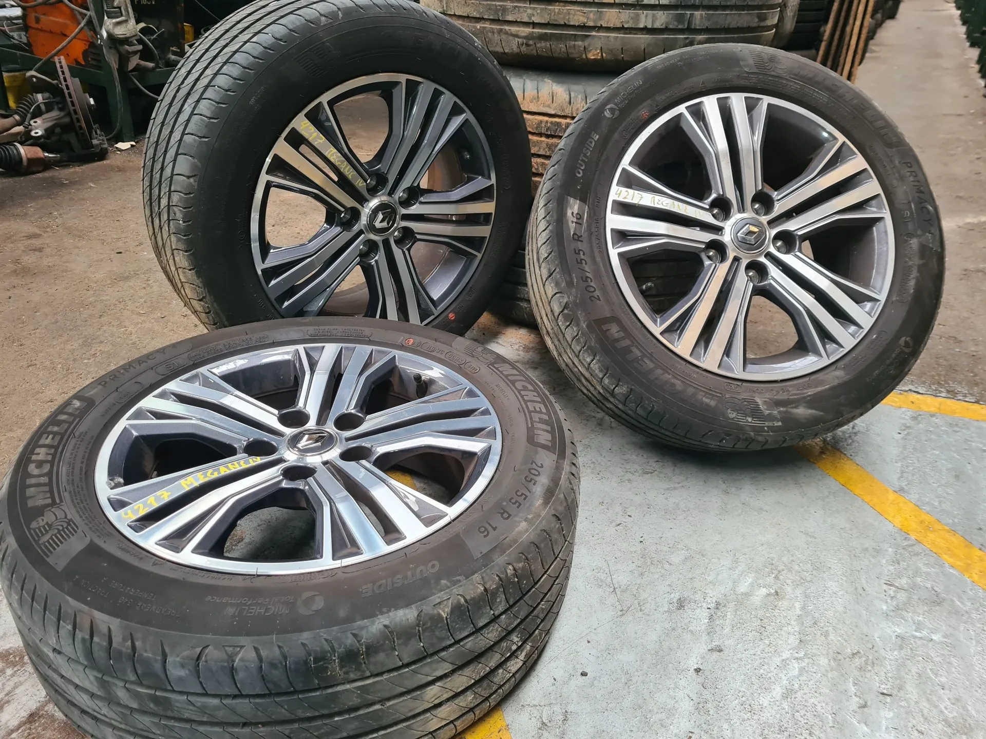 Conjunto de Jantes RENAULT Megane IV (B9A/M_)