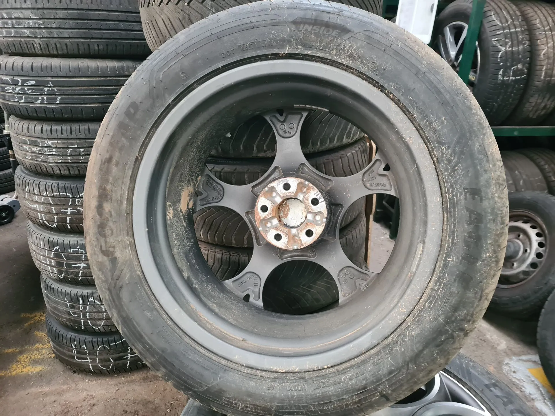 Cerchio Posteriore Sinistro ALFA ROMEO Stelvio (949_) Imagem-1