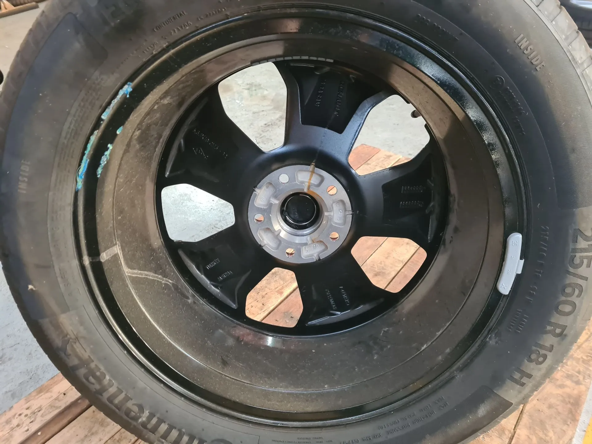 Llanta Delantera Derecha DACIA Duster III (P1310) Imagem-1