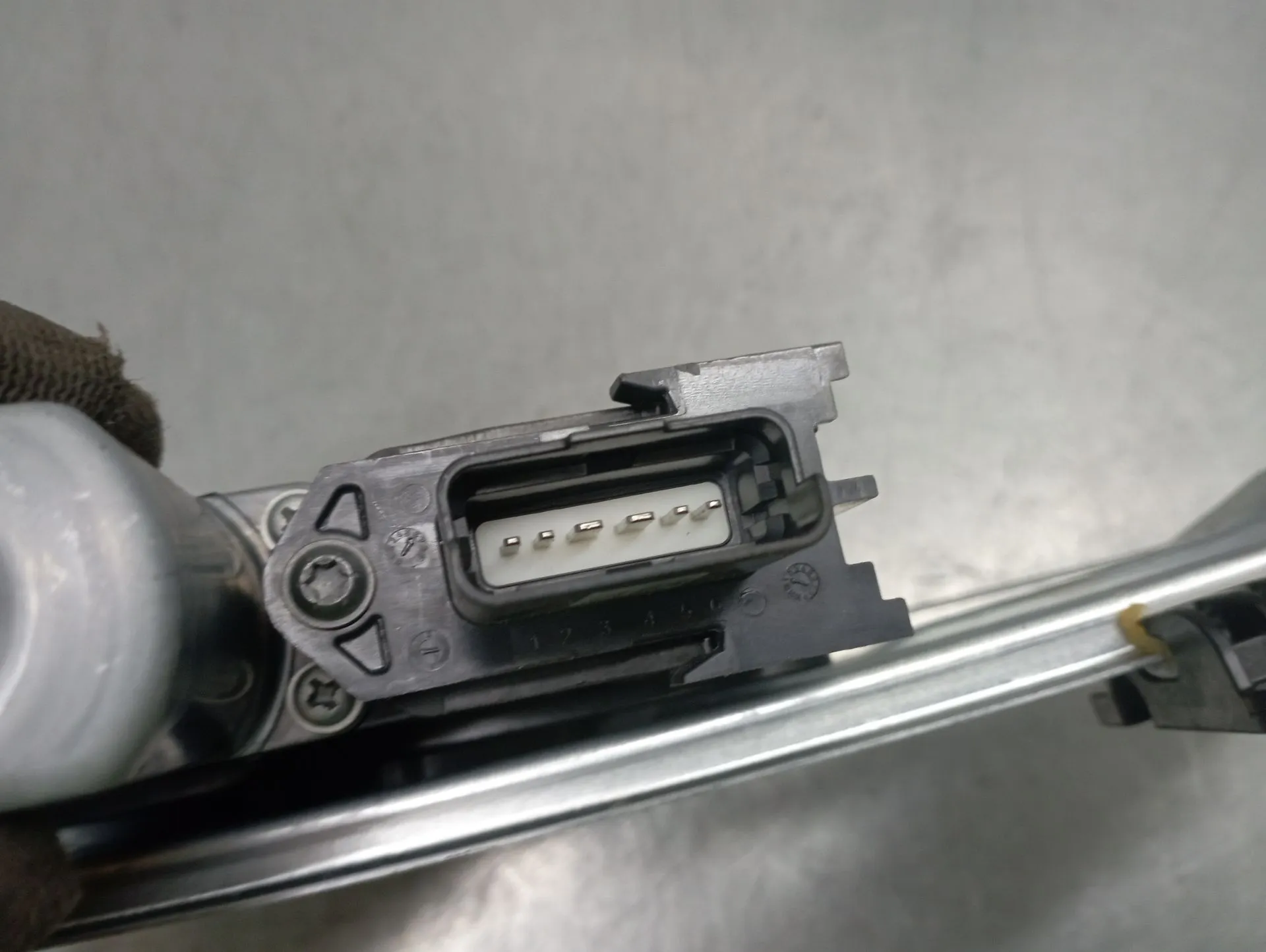 Lève-vitre avant gauche DACIA Sandero III Imagem-2