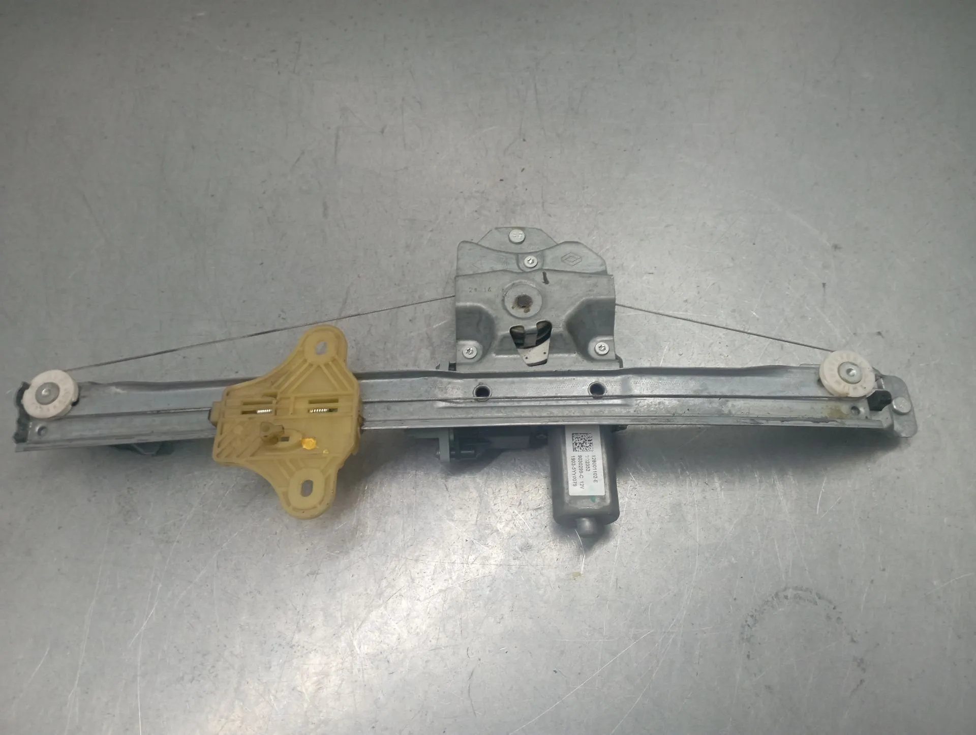 Lève-vitre avant gauche RENAULT Clio IV Grandtour (KH_) Imagem-1