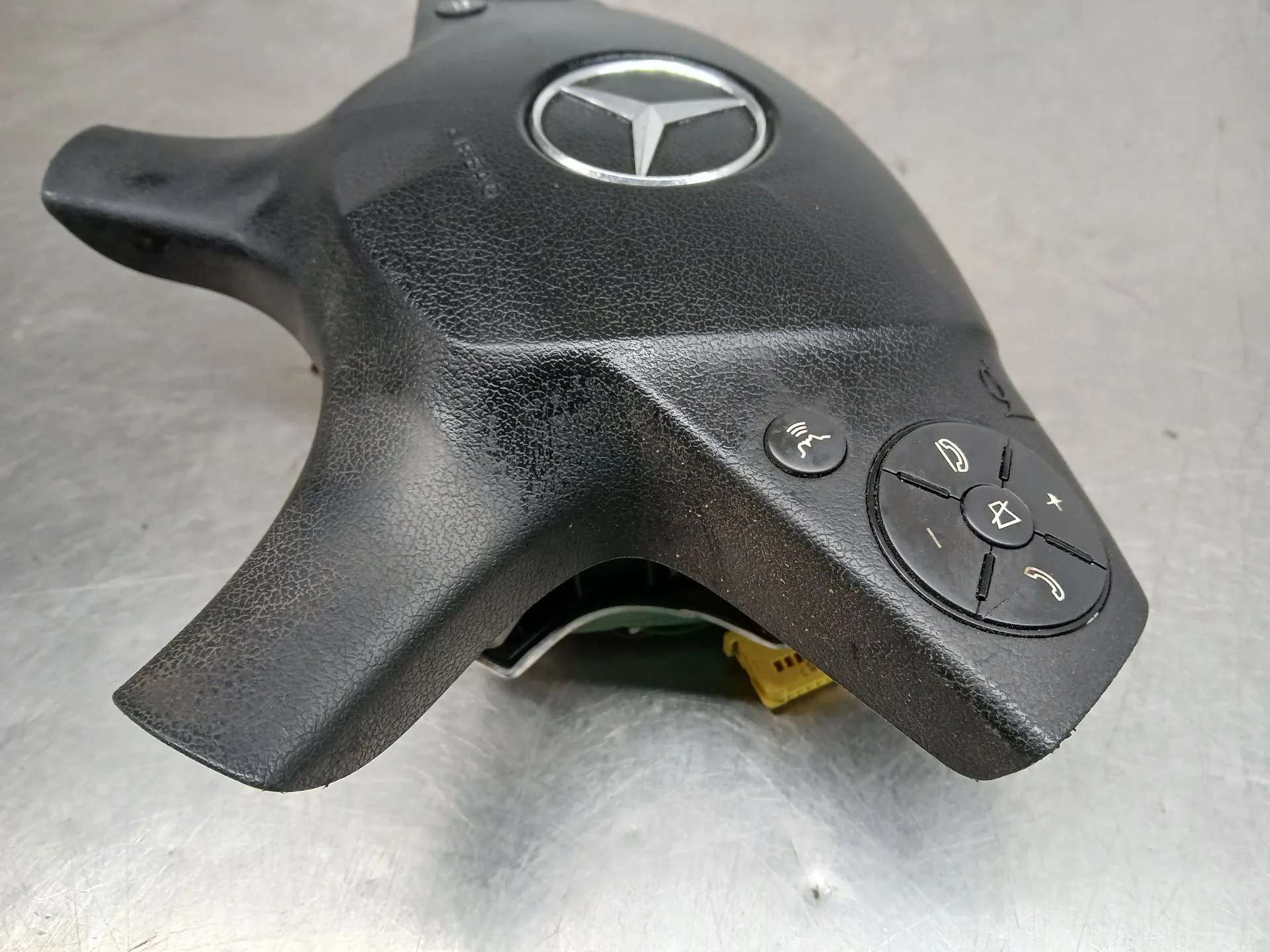 Airbag du Volant MERCEDES-BENZ Classe C (W204) Imagem-2