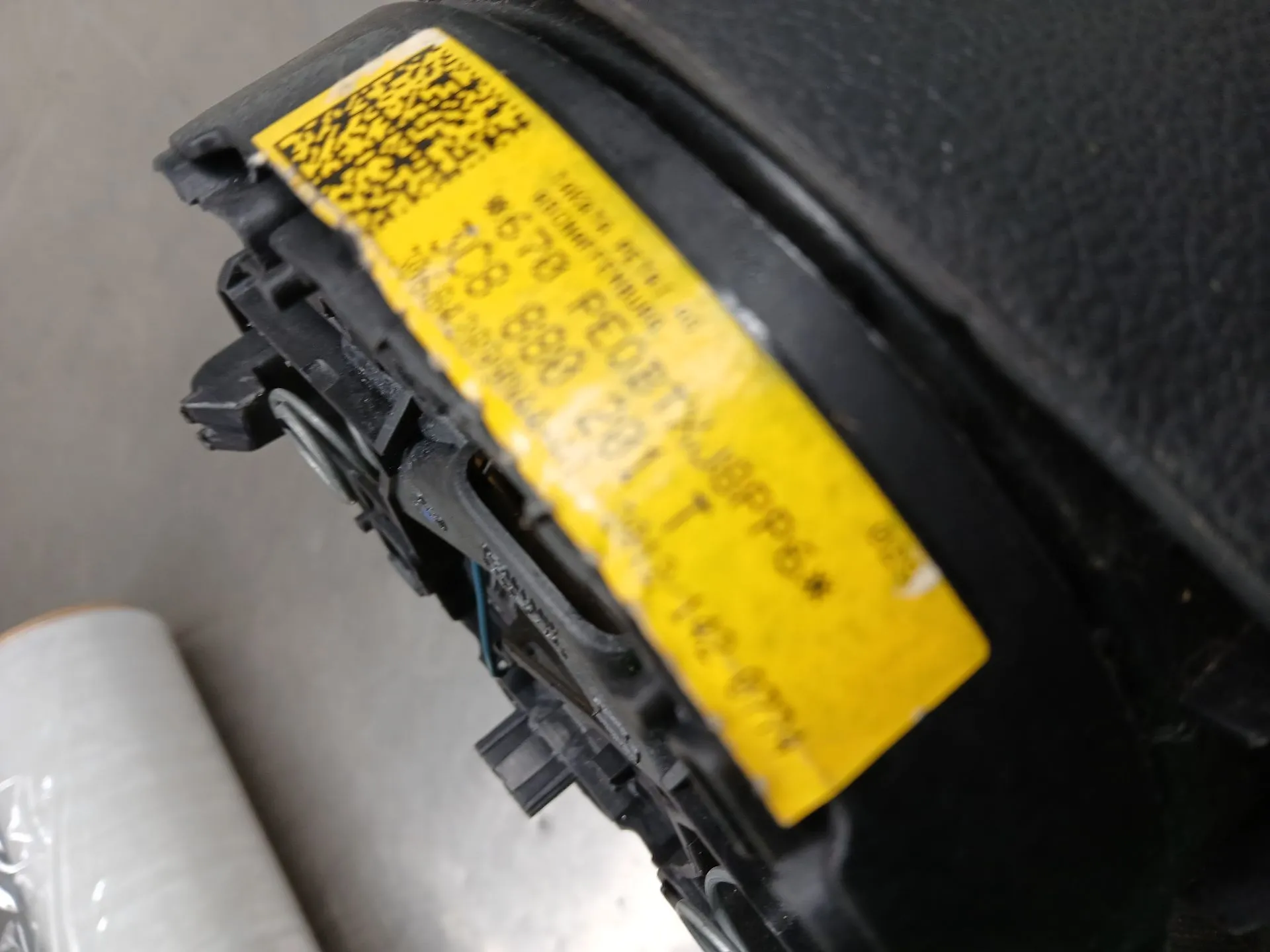 Airbag du Volant VOLKSWAGEN Golf VI (5K1) Imagem-4