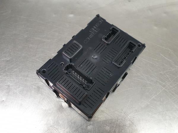 Modulo / Centralina comfort RENAULT Clio III (BR0/1, CR0/1) Imagem-1
