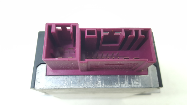 Fuel control unit / Fuel ECU BMW 1 (E87) Imagem-2