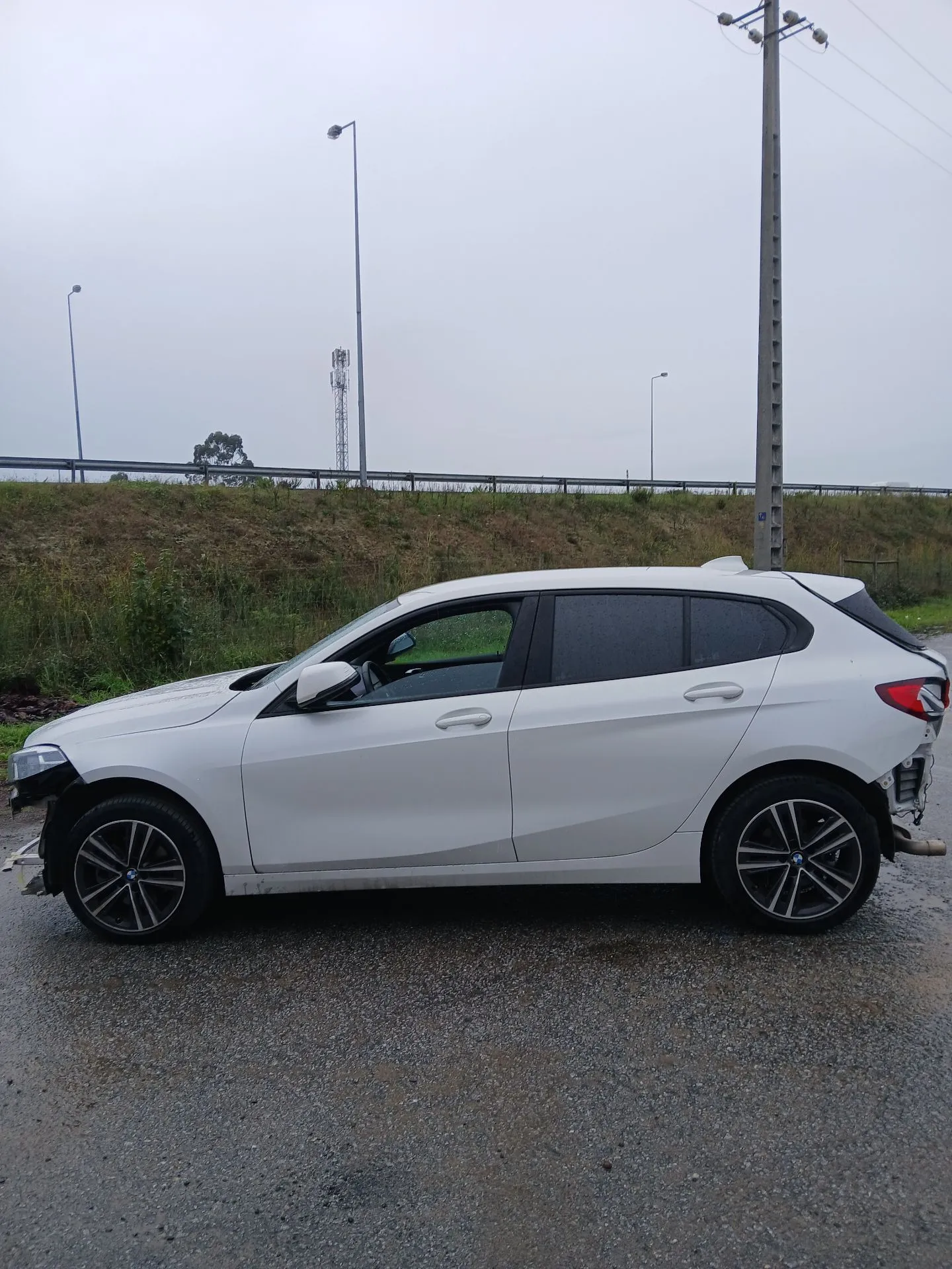 Lève-vitre avant gauche BMW 1 (F40)