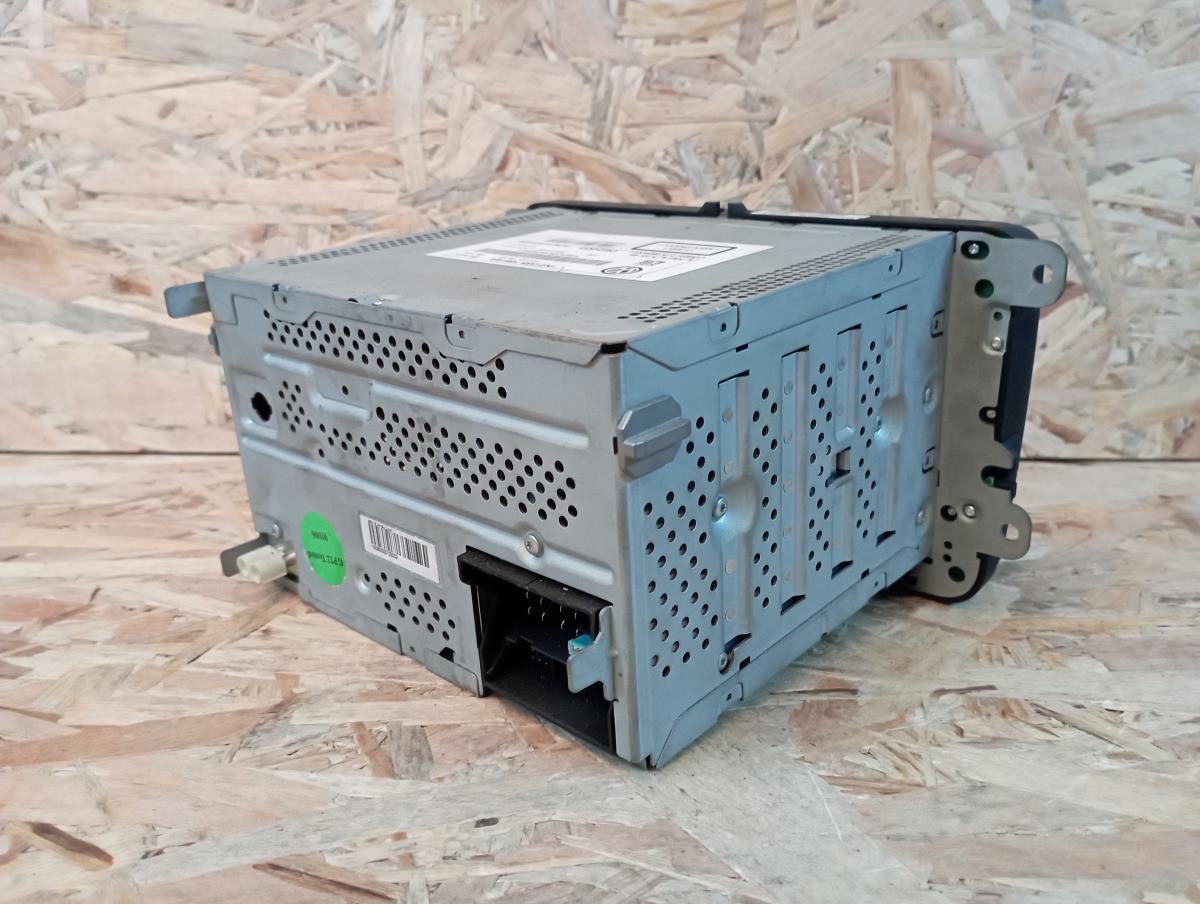 Car radio VOLKSWAGEN Tiguan (5N) Imagem-2