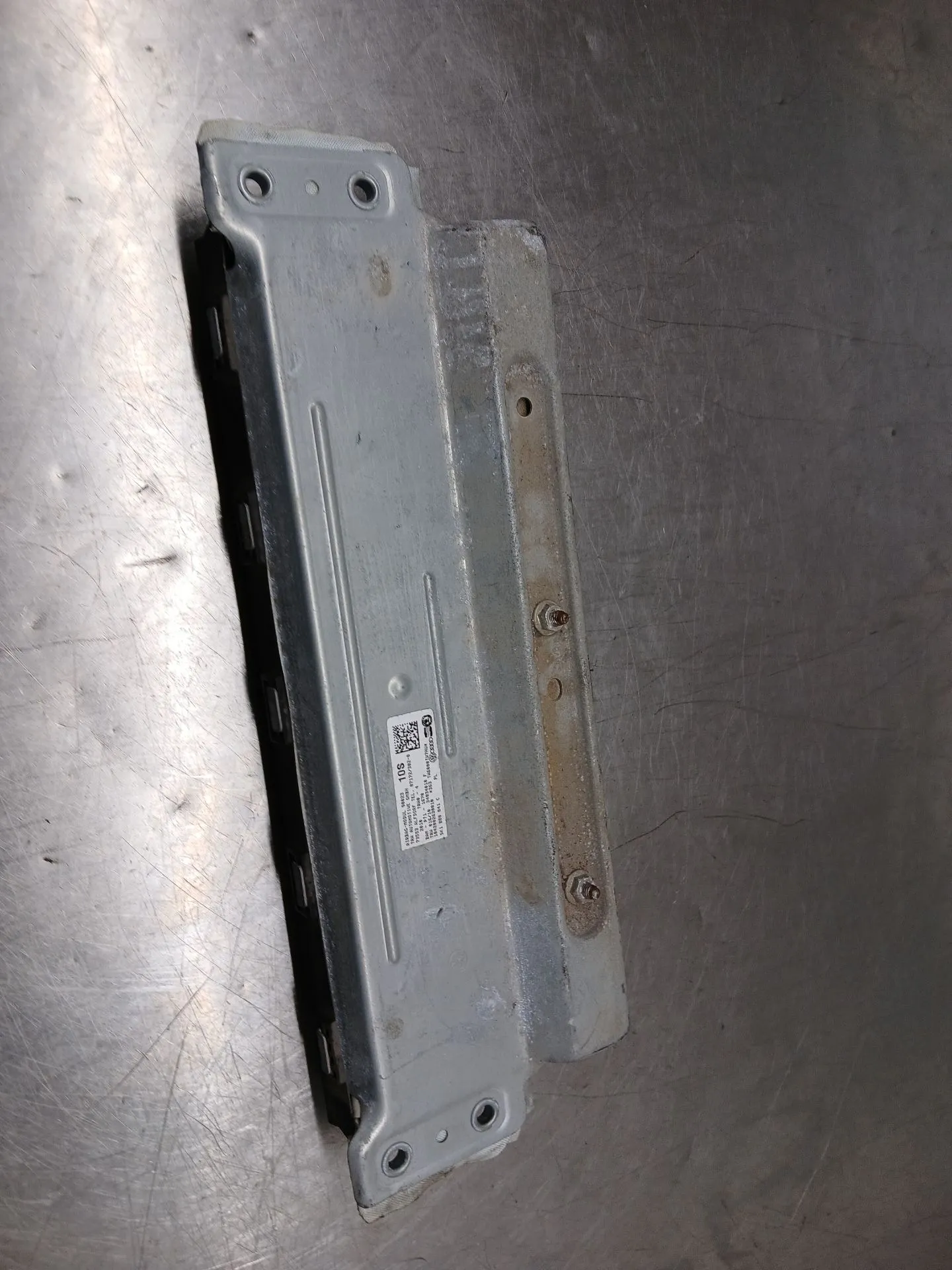 Airbag Rodilla VOLKSWAGEN Golf VI (5K1) Imagem-1