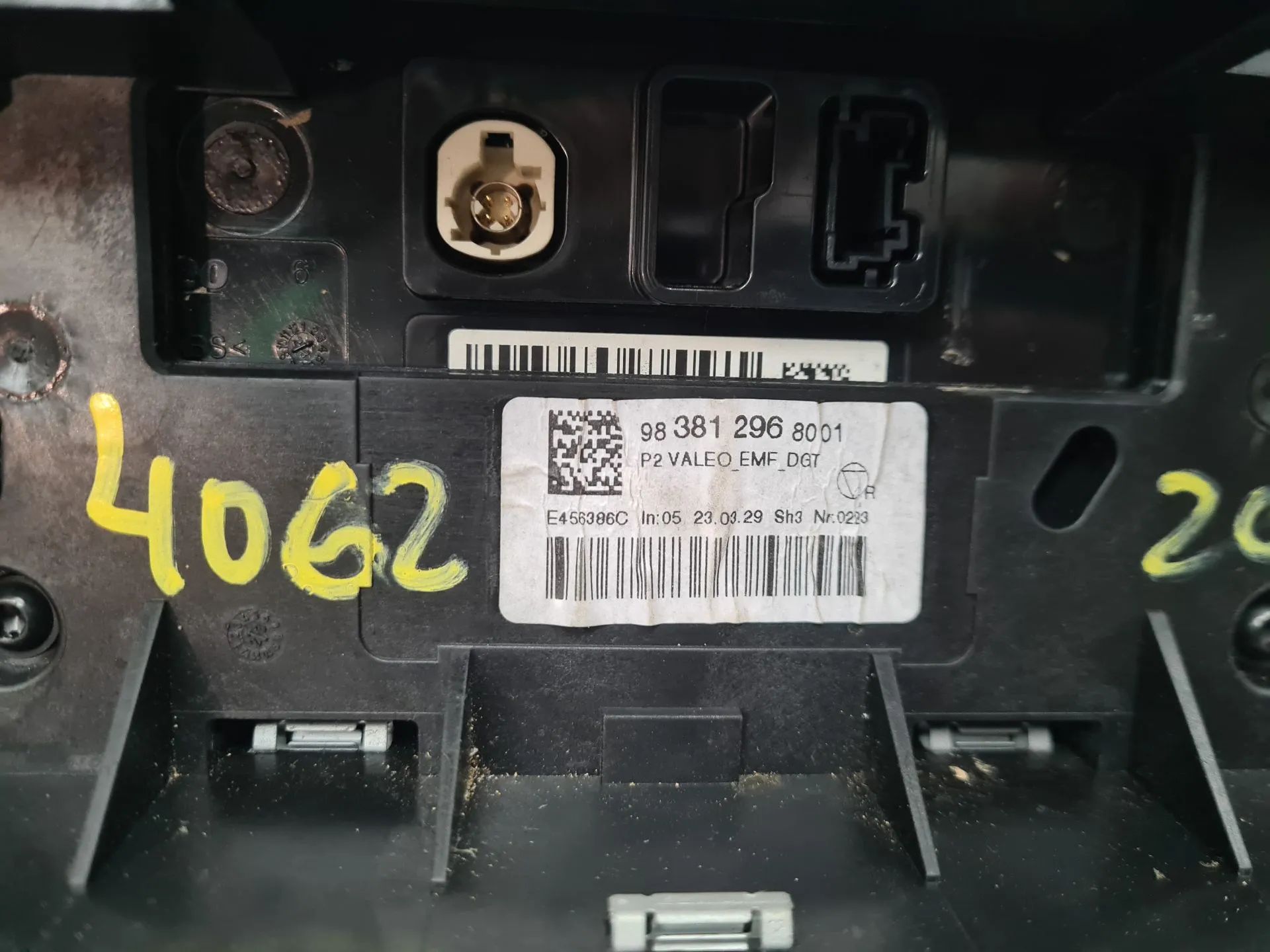 Kit Auto-rádio PEUGEOT 2008 II (U_) Imagem-3