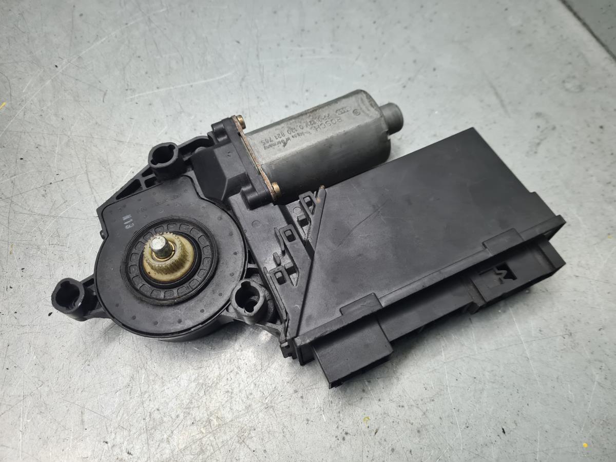 Left Rear  Door Window Regulator Motor PORSCHE Cayenne (9PA) Imagem-1