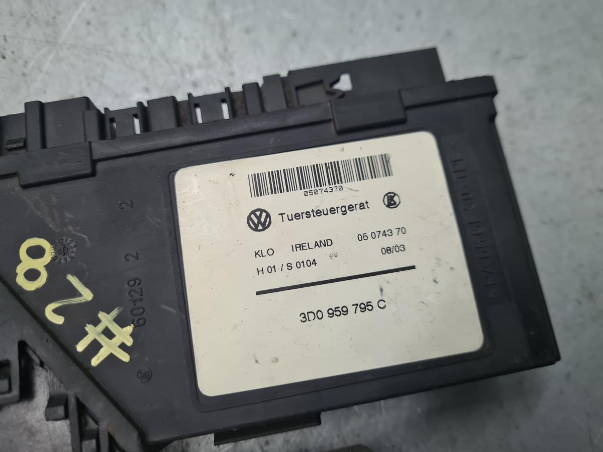 Left Rear  Door Window Regulator Motor PORSCHE Cayenne (9PA) Imagem-4