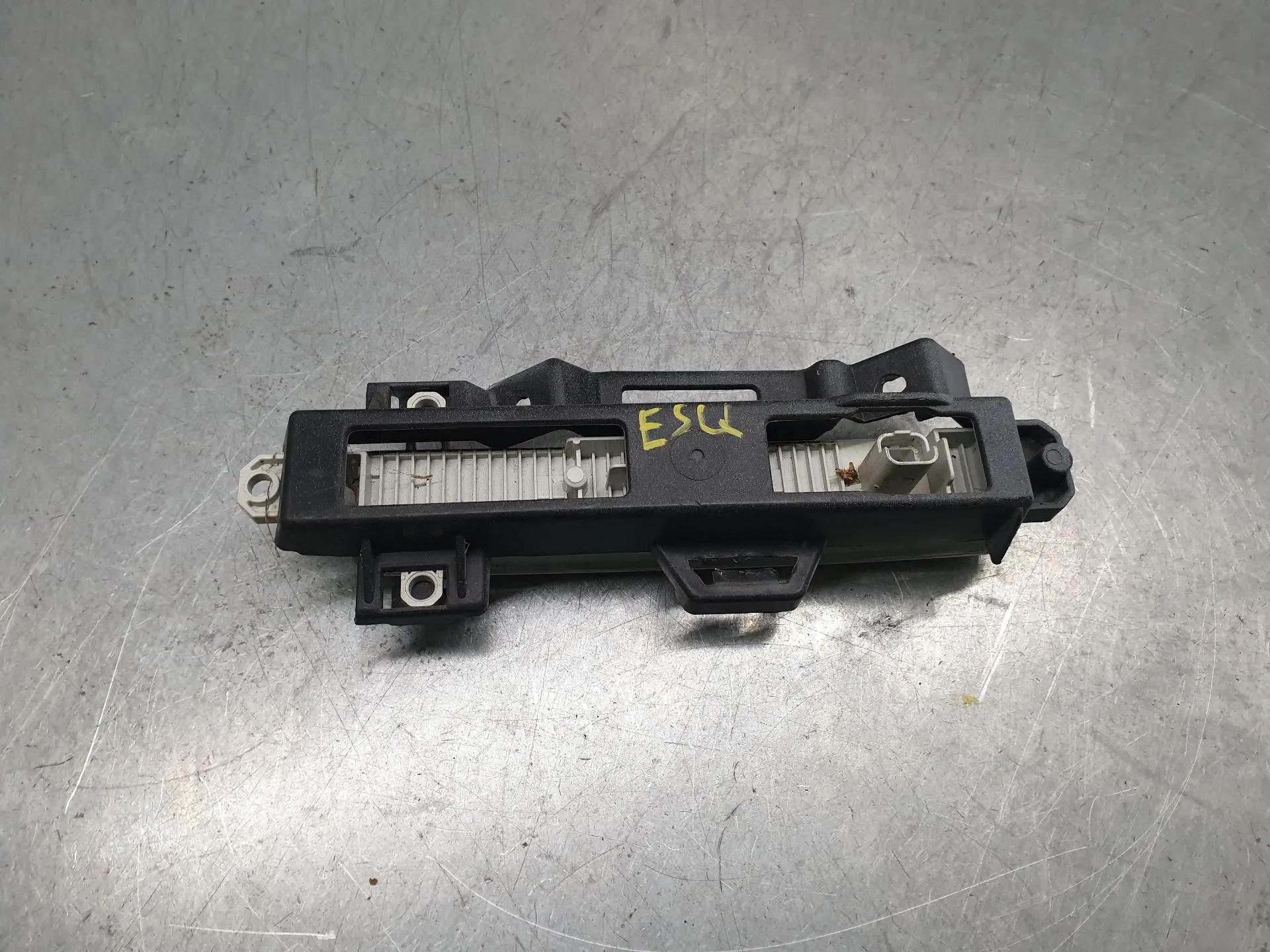 Lumière diurne gauche PEUGEOT 108 Imagem-3