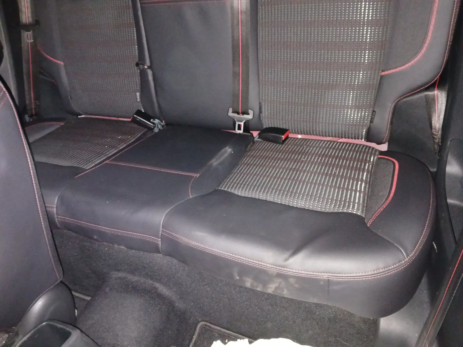 Conjunto de Bancos PEUGEOT 208 Imagem-10