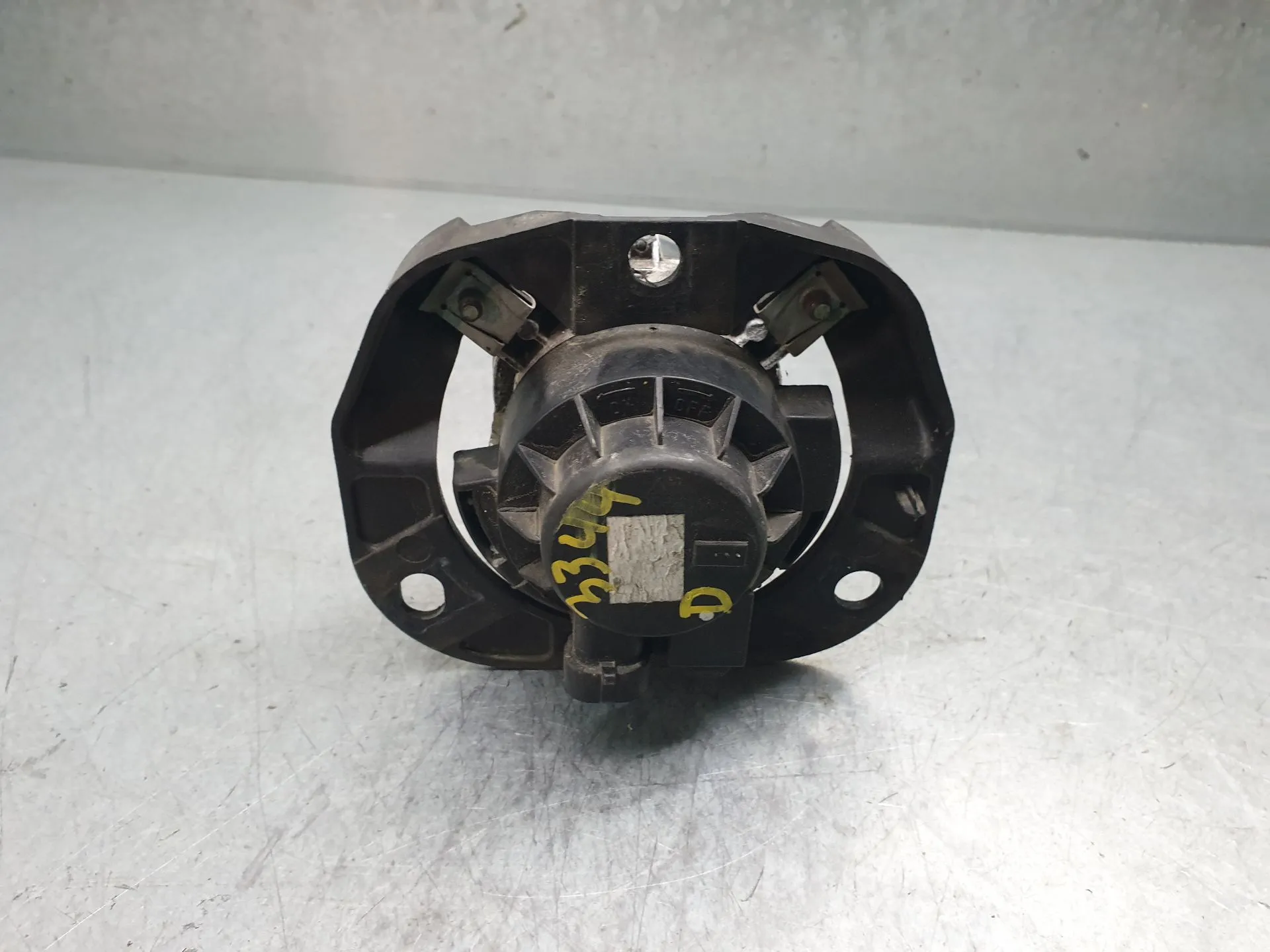 Feu antibrouillard Avant Droite ALFA ROMEO Giulietta (940_) Imagem-3