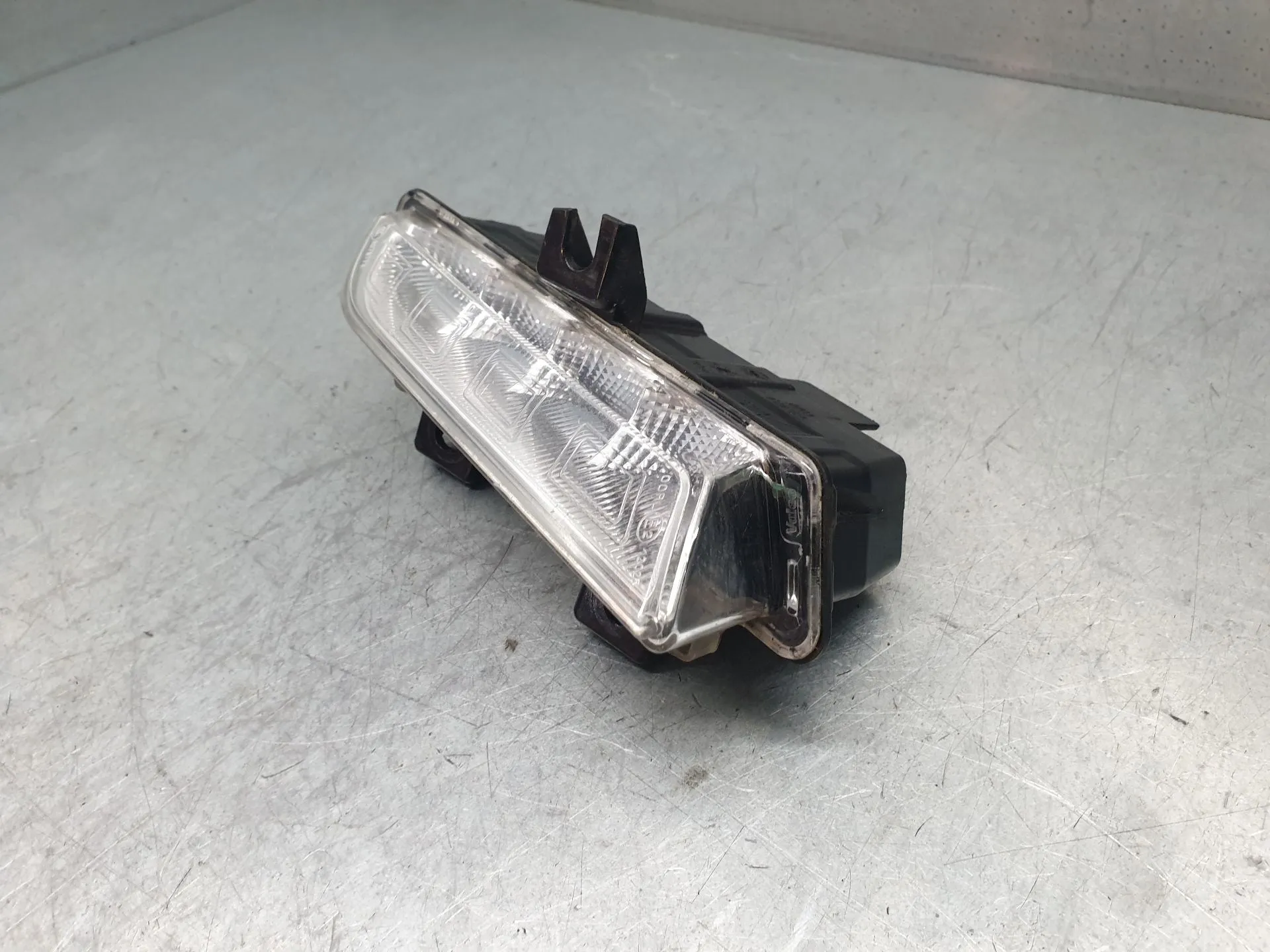Daytime running light right RENAULT Captur (J5_) Imagem-1
