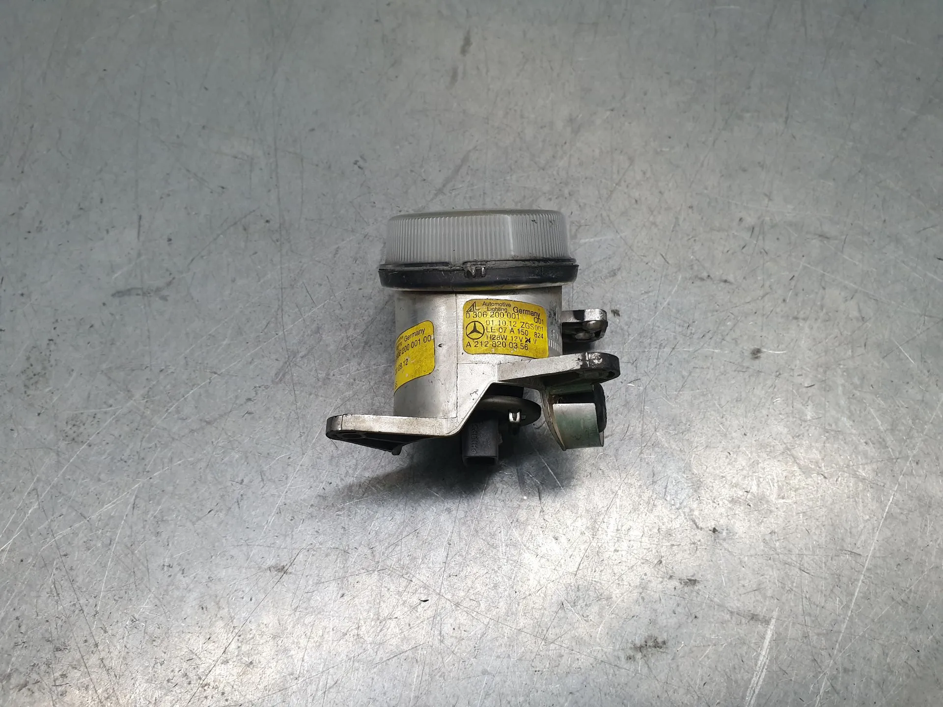 Lumière diurne gauche MERCEDES-BENZ Classe S (W221) Imagem-2