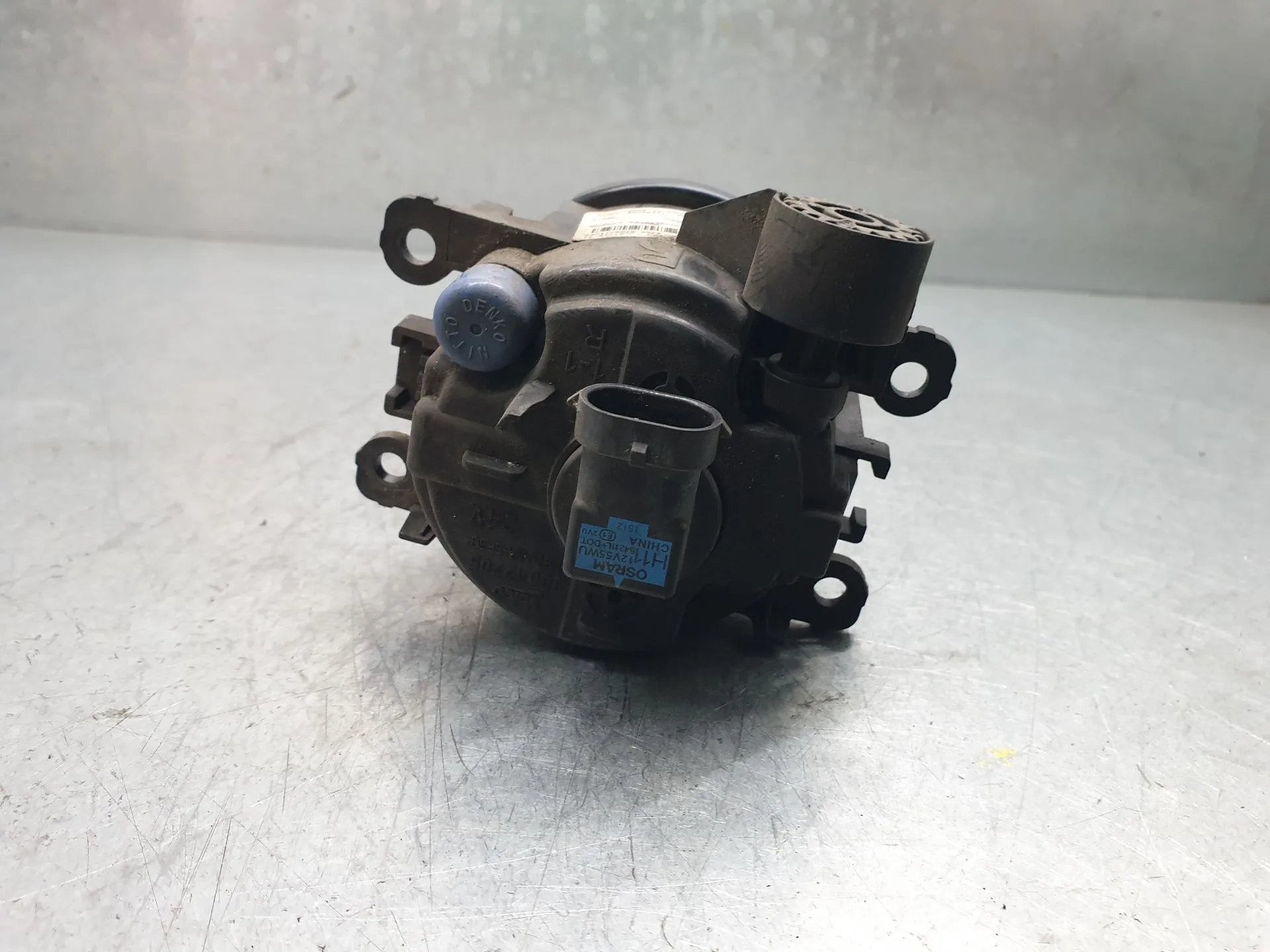 Right front fog light  RENAULT Captur (J5_) Imagem-4