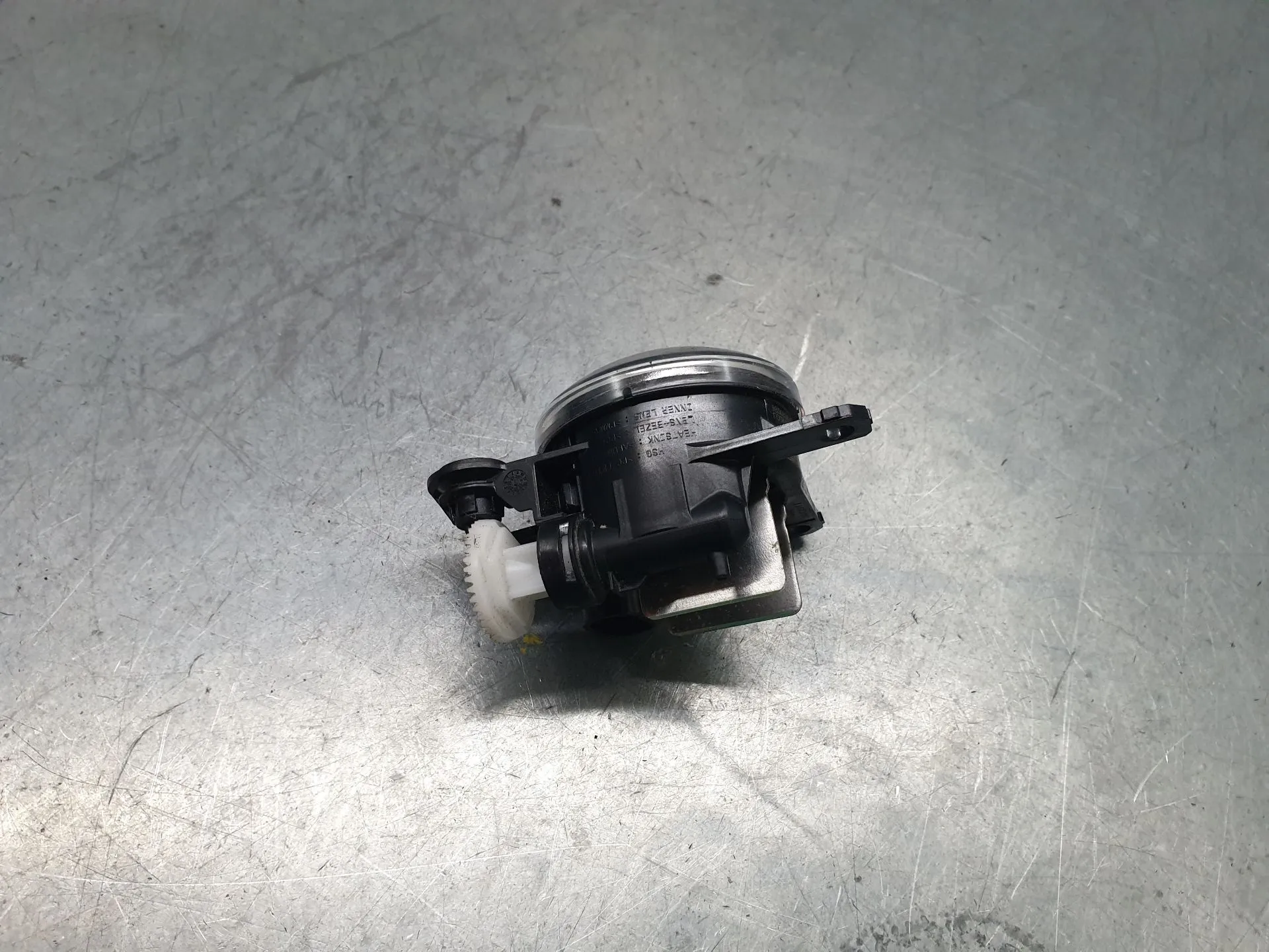 Feu antibrouillard Avant Gauche PEUGEOT Rifter Imagem-3