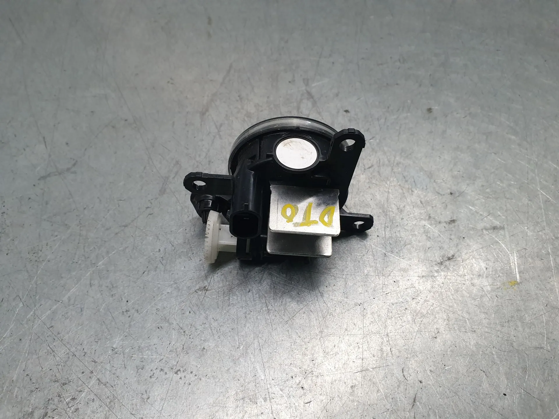 Feu antibrouillard Avant Droite PEUGEOT Rifter Imagem-3