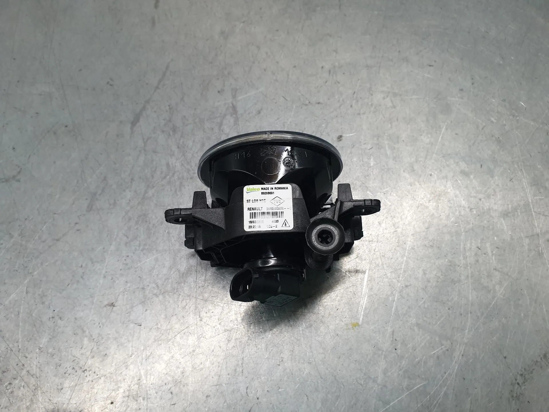 Feu antibrouillard Avant Droite RENAULT Megane IV (B9A/M_) Imagem-3