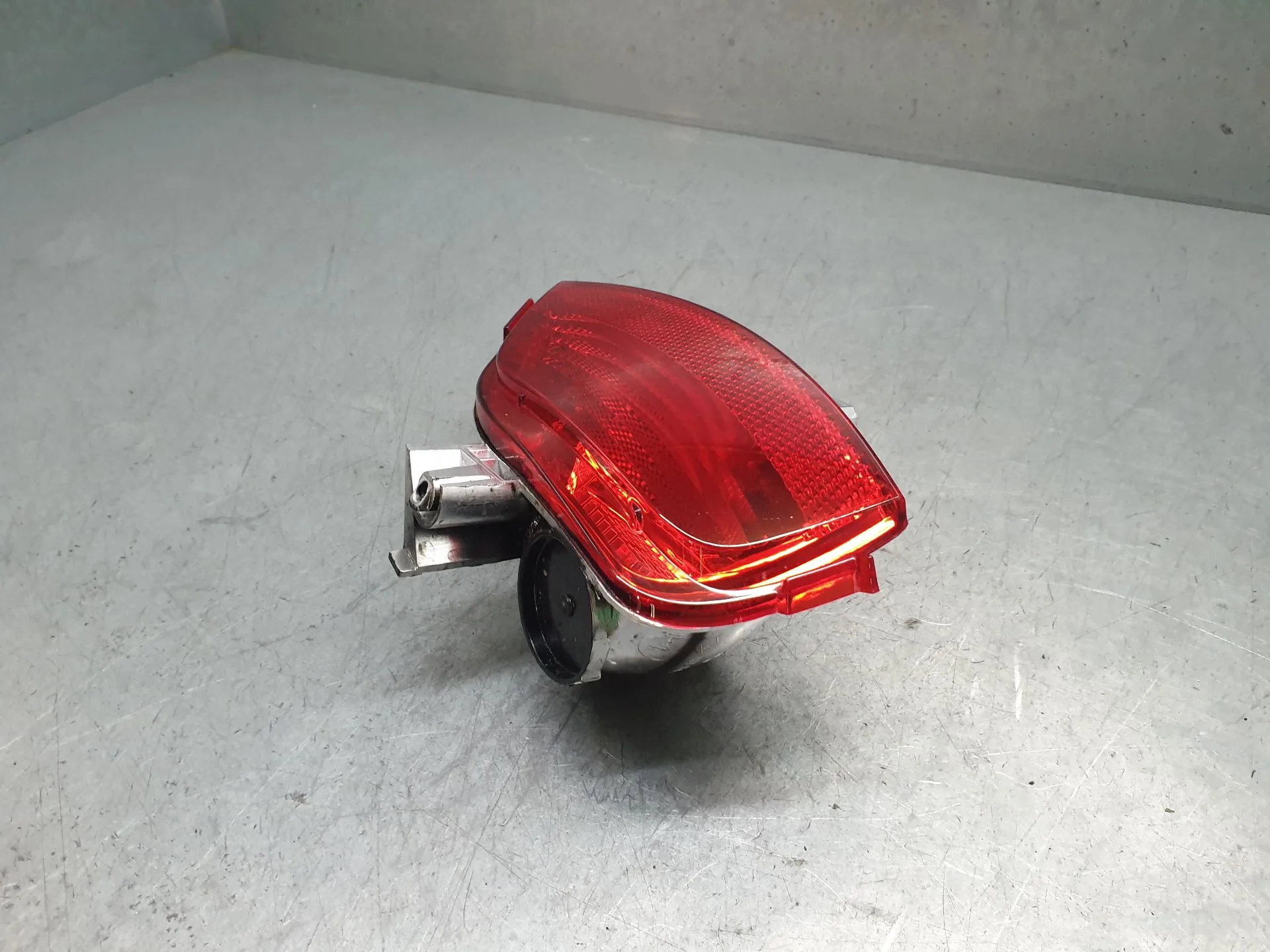 Feu antibrouillard Arrière Droite DACIA Sandero III Imagem-1