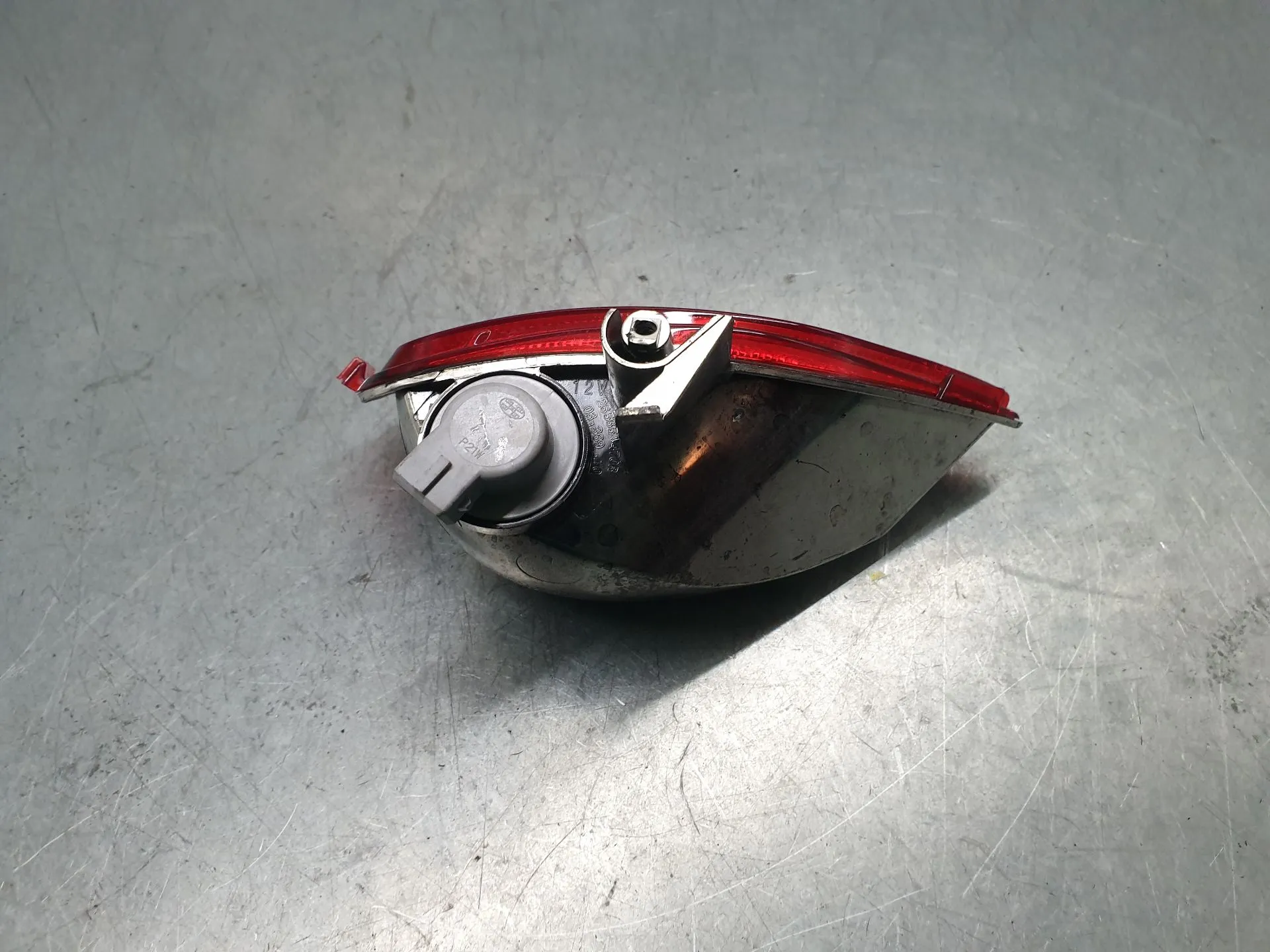 Feu antibrouillard Arrière Gauche DACIA Sandero III Imagem-4