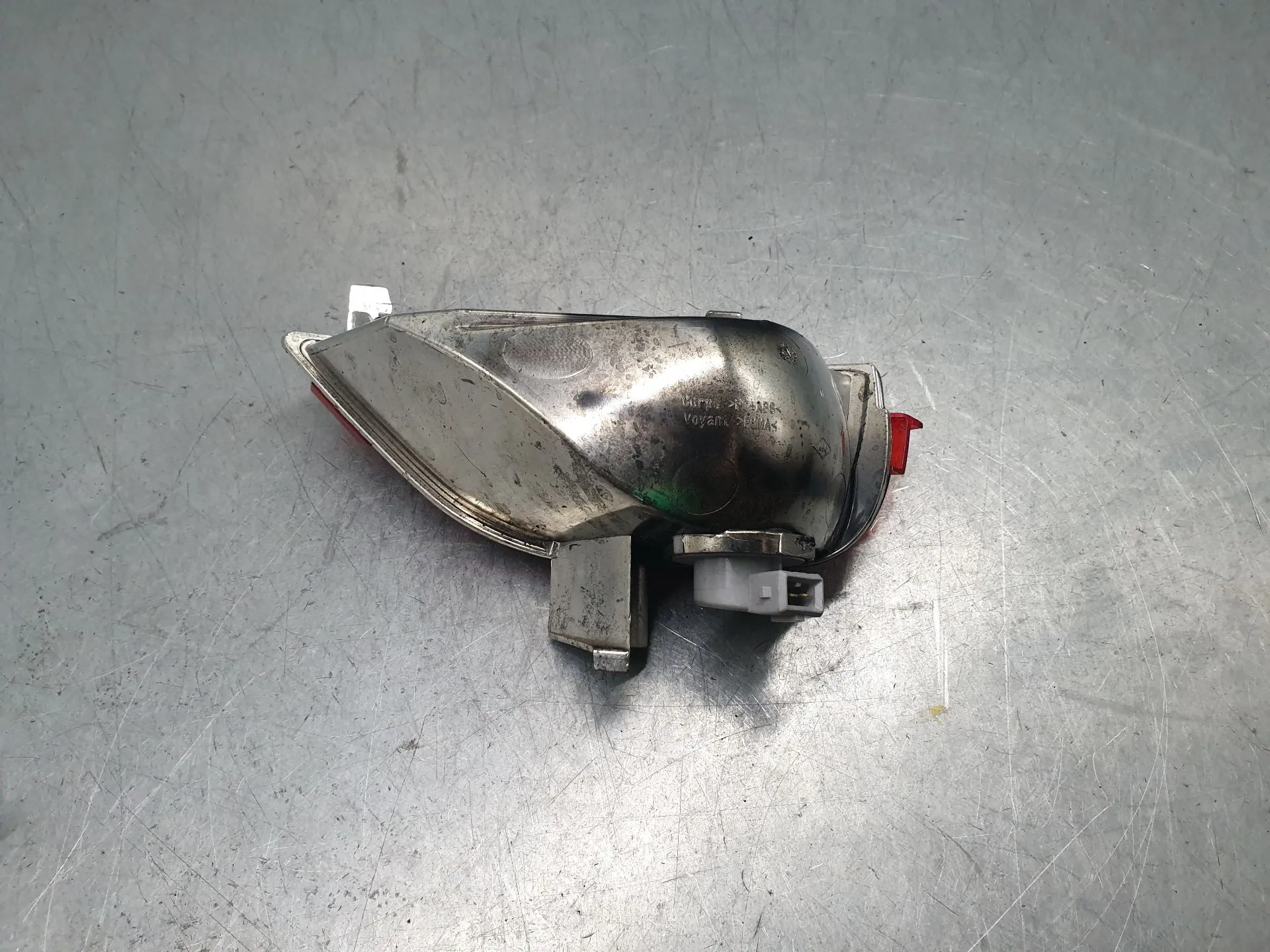 Feu antibrouillard Arrière Gauche DACIA Sandero III Imagem-5