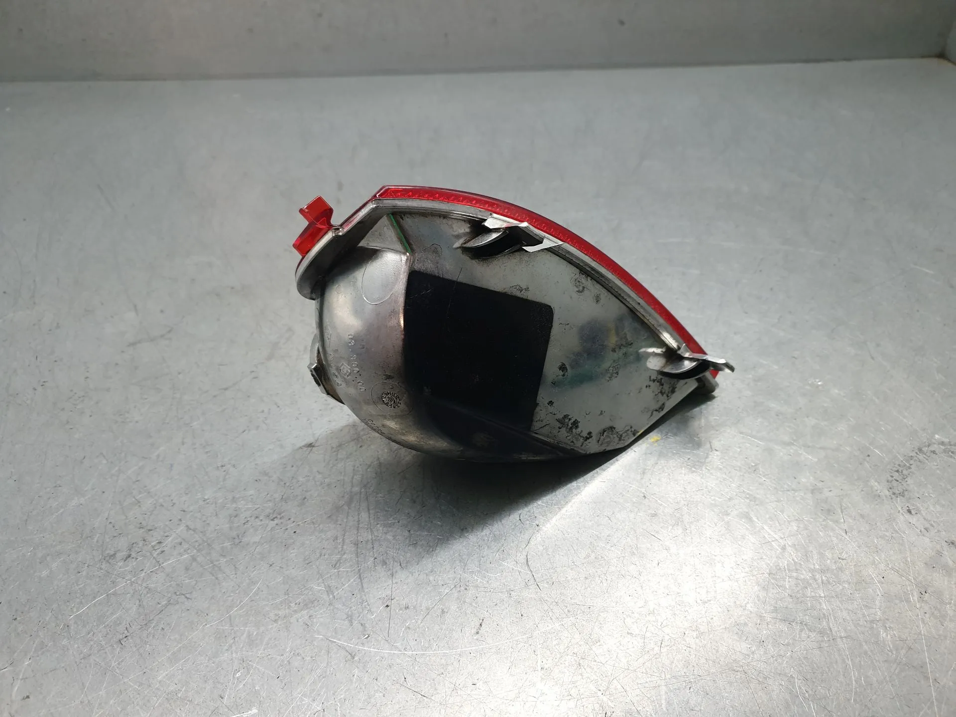 Feu antibrouillard Arrière Droite DACIA Sandero III Imagem-3