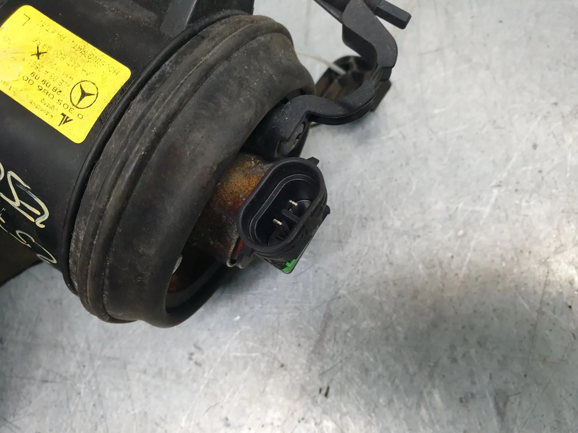 Feu antibrouillard Avant Gauche MERCEDES-BENZ Classe E Coupé (C207) Imagem-5