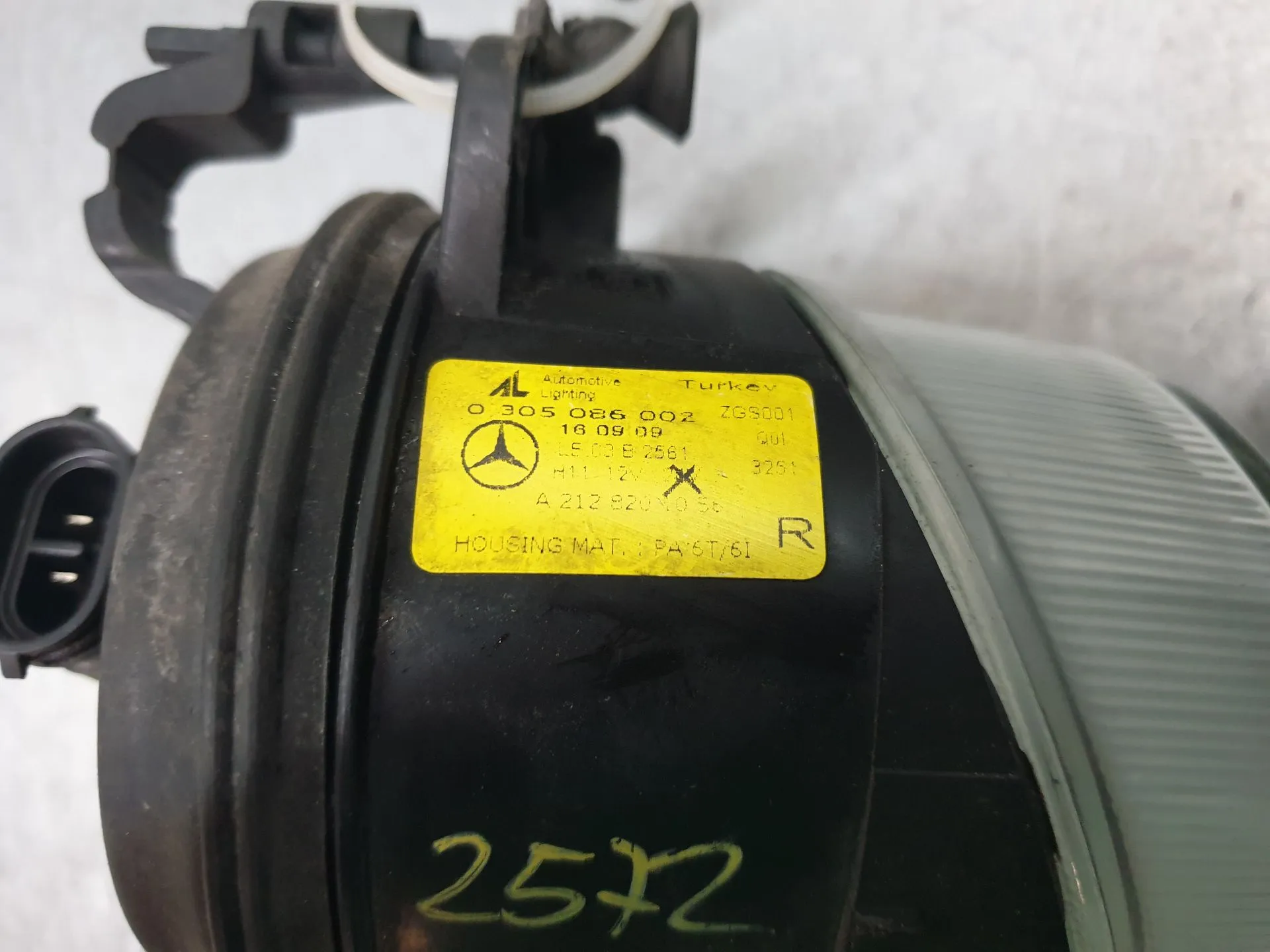 Feu antibrouillard Avant Droite MERCEDES-BENZ Classe E Coupé (C207) Imagem-7