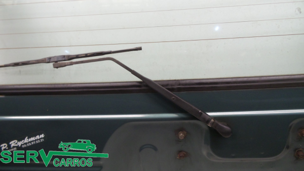 Braccio / asta tergicristallo posteriore MITSUBISHI Pajero Classic (V2_W)