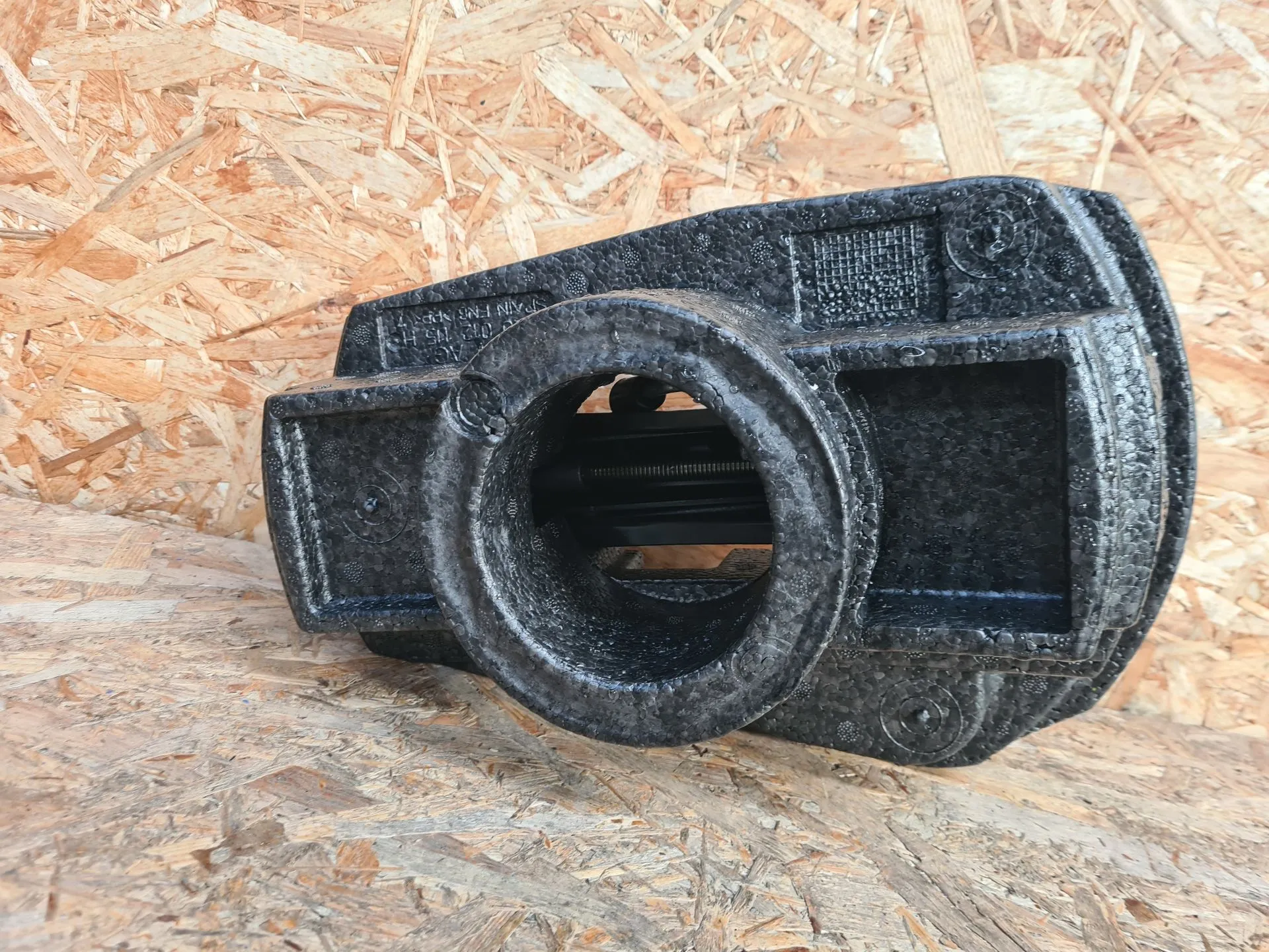 Cric VOLKSWAGEN Polo (6R, 6C) Imagem-3