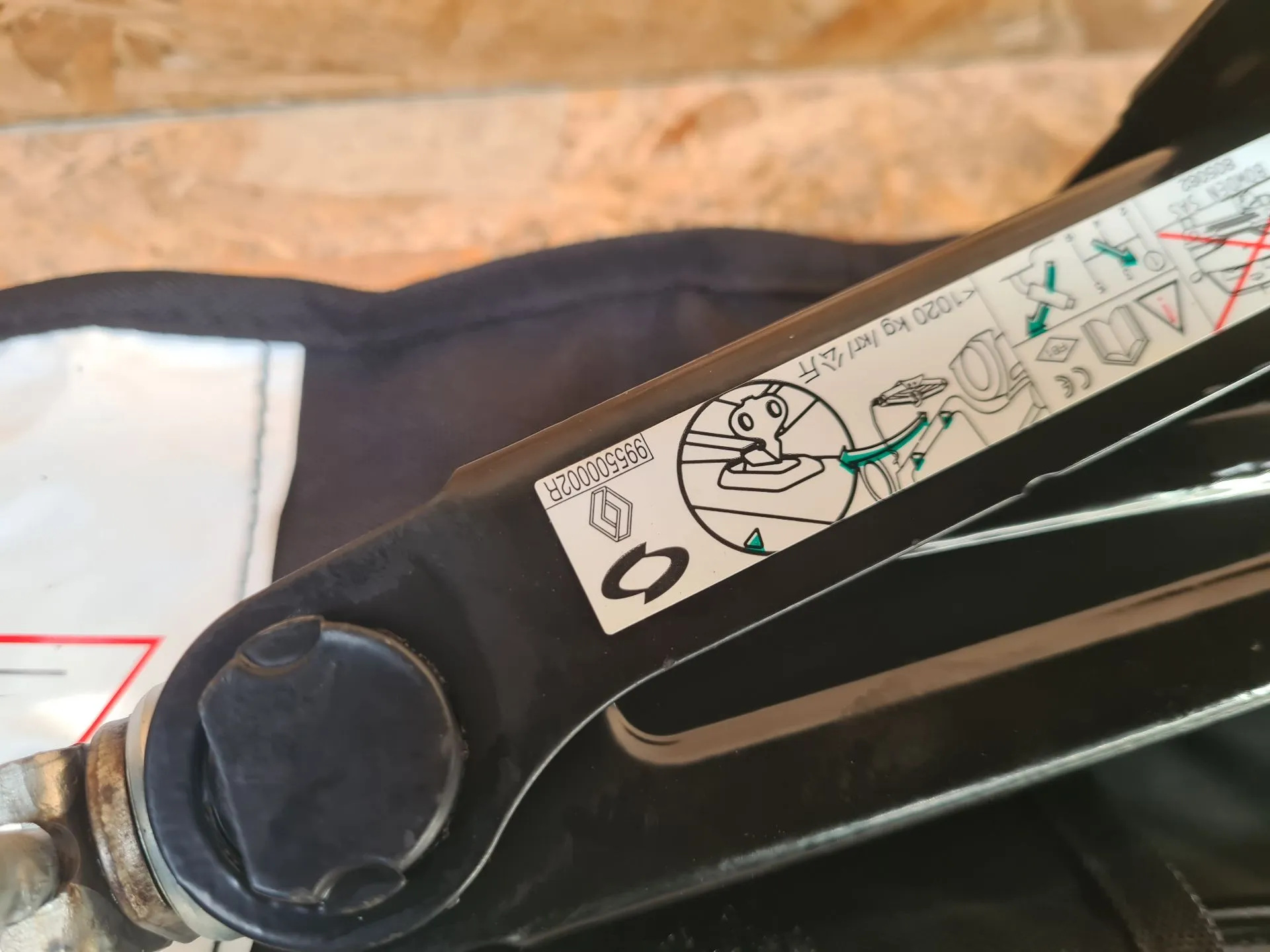 Cric RENAULT Megane IV (B9A/M_) Imagem-2